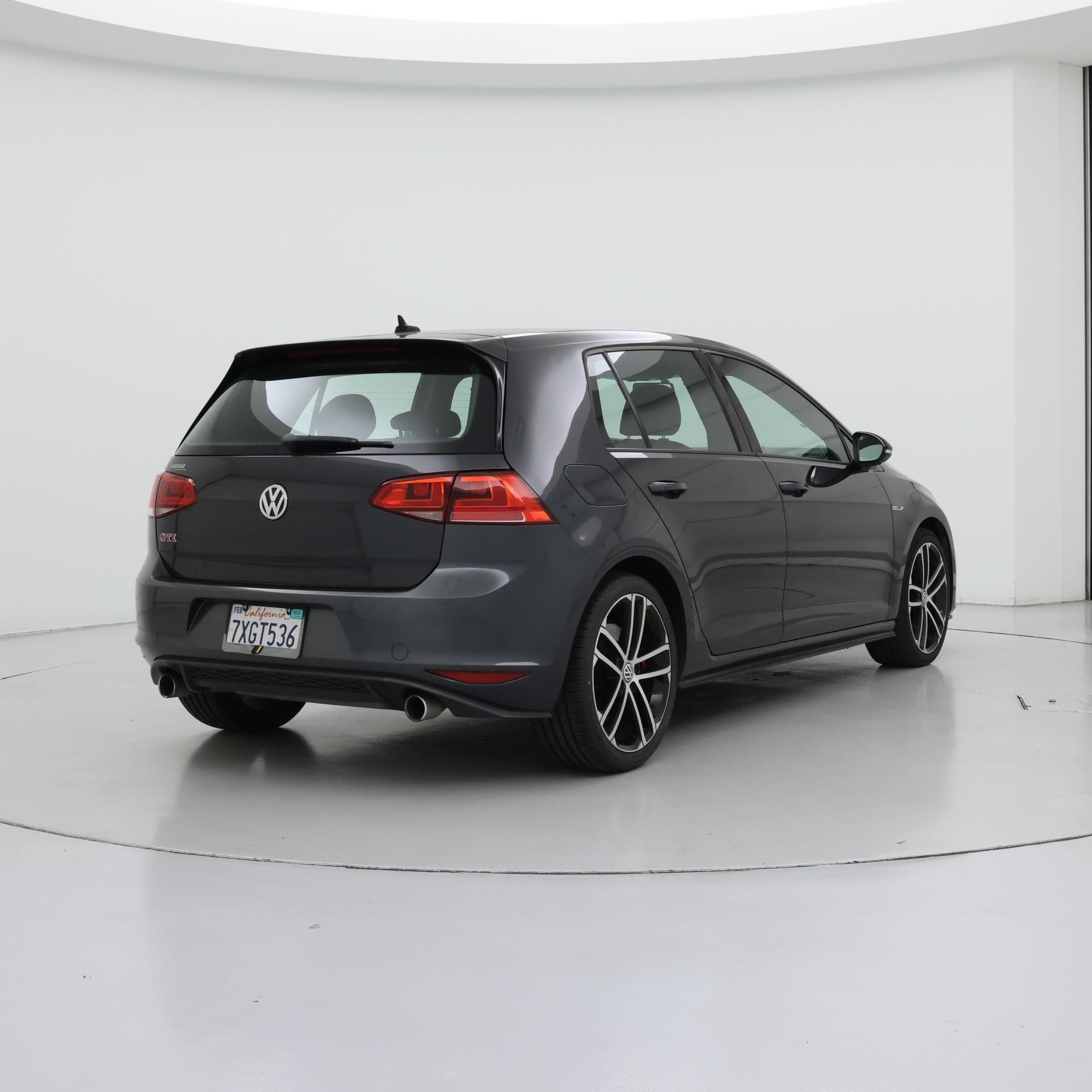 Thumbnail: 2017 Volkswagen Golf - 8