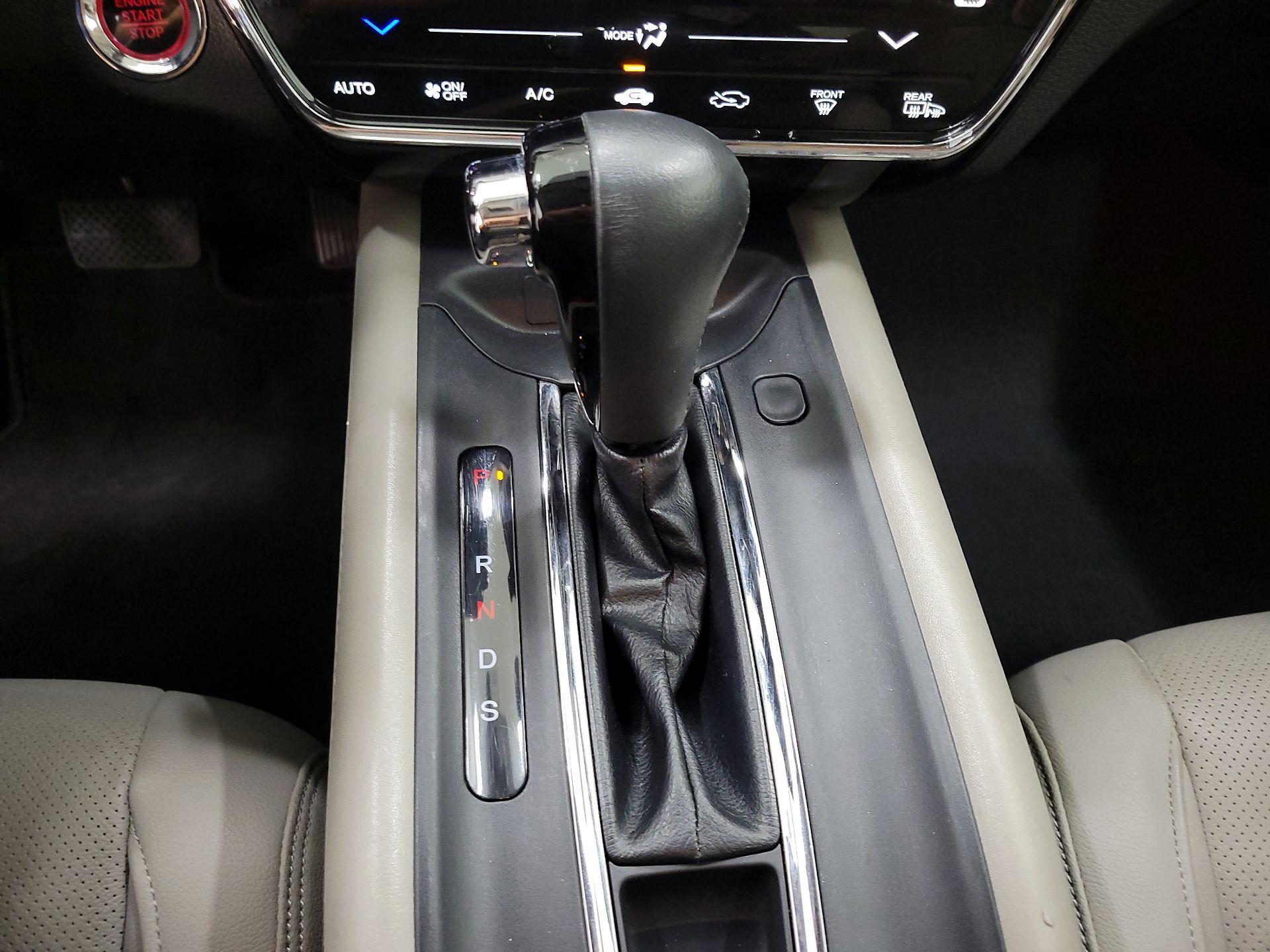 Thumbnail: 2020 Honda HR-V - 17