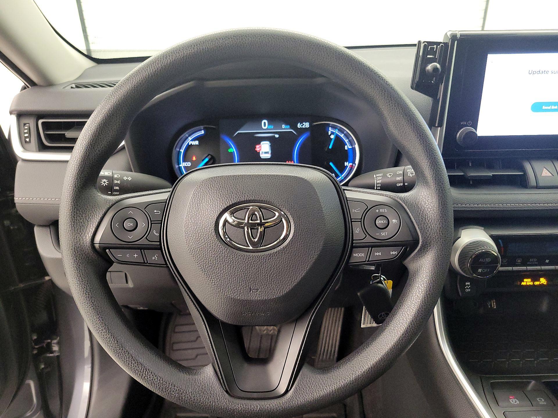 Thumbnail: 2025 Toyota RAV4 - 10