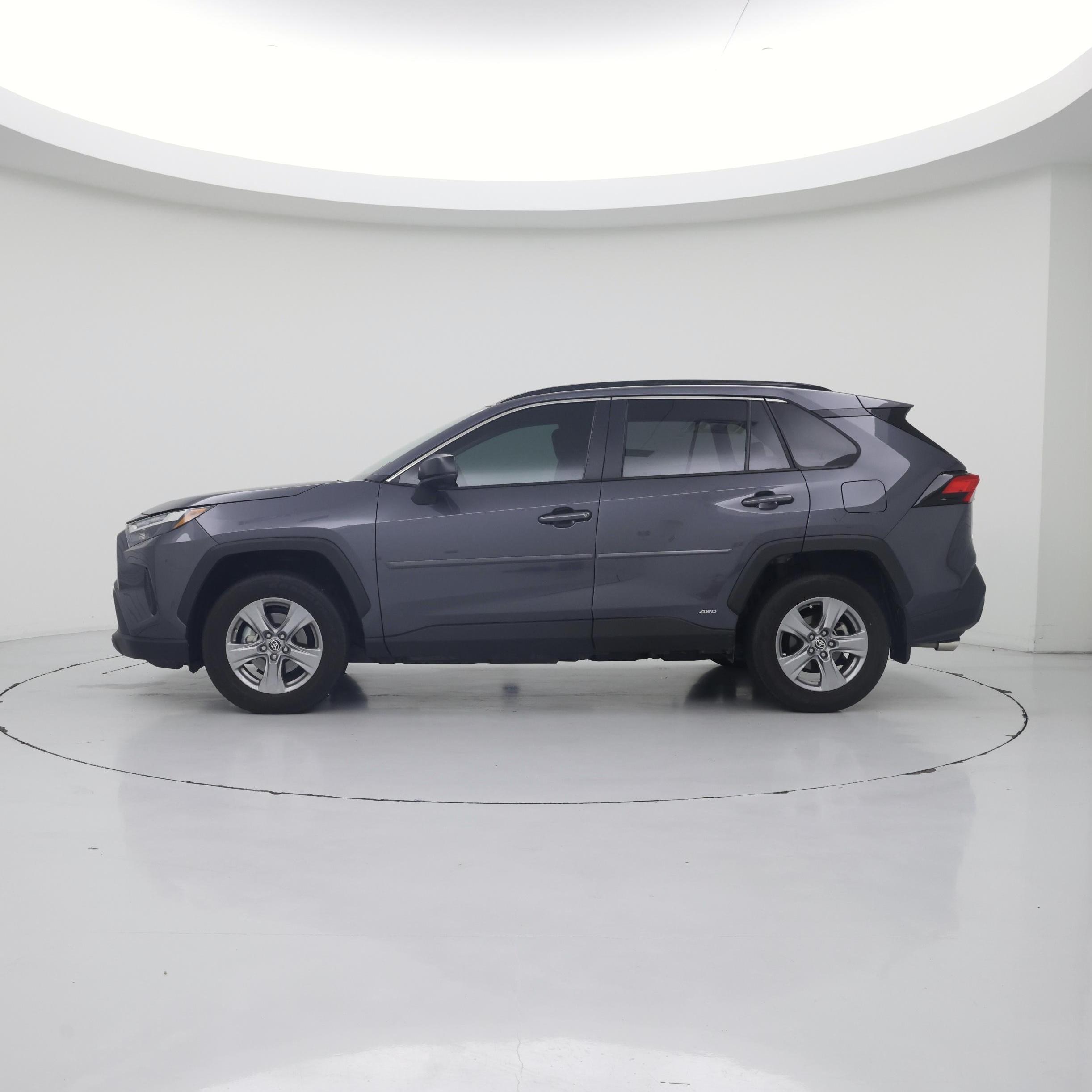 Thumbnail: 2025 Toyota RAV4 - 3