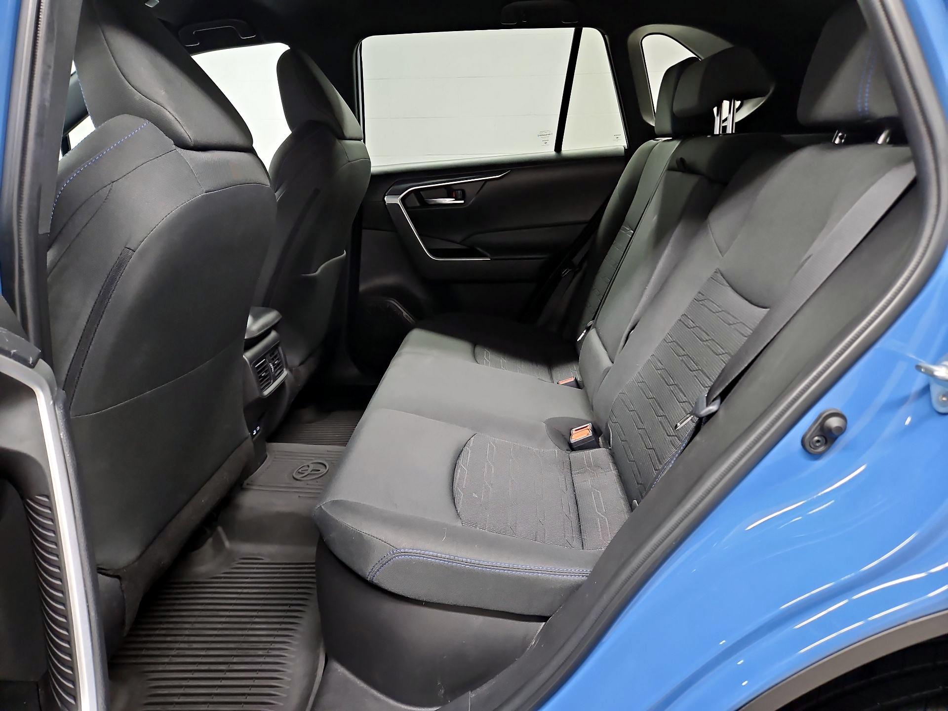 Thumbnail: 2024 Toyota RAV4 - 20