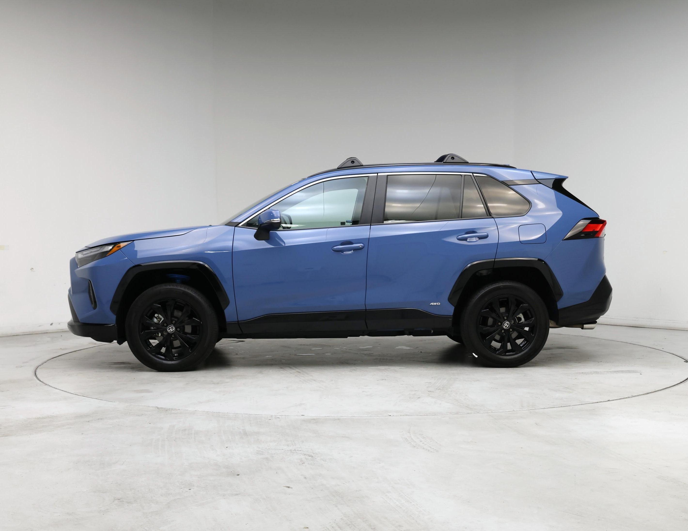 Thumbnail: 2024 Toyota RAV4 - 3