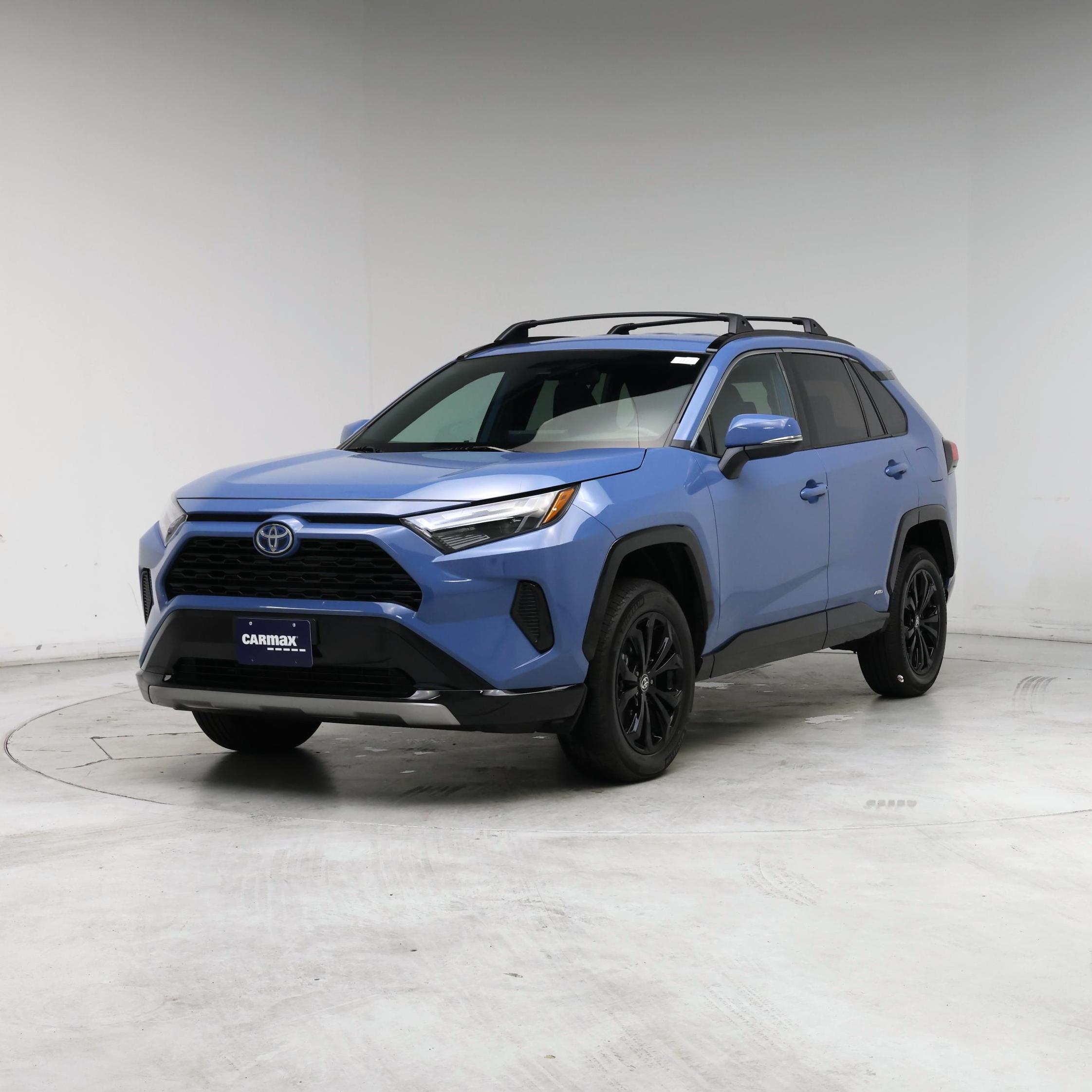Thumbnail: 2024 Toyota RAV4 - 4