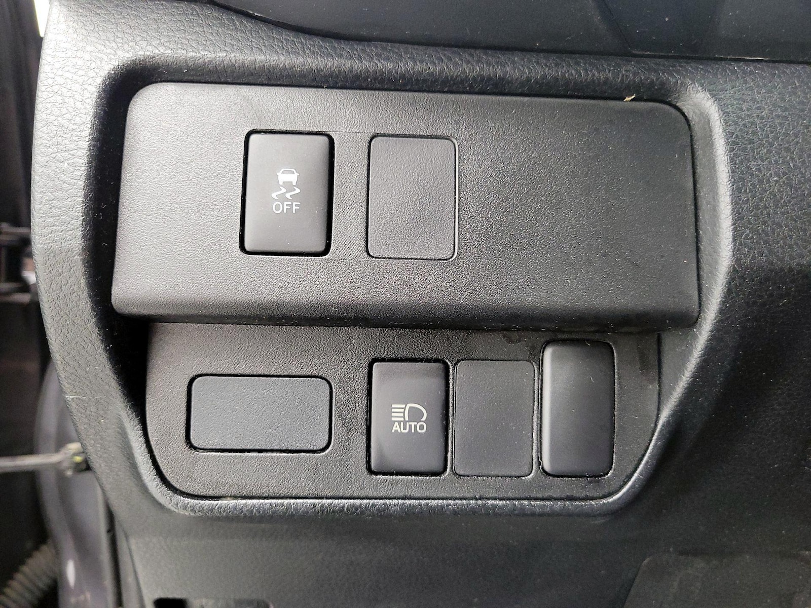 2020 Toyota Tacoma SR - Photo 14