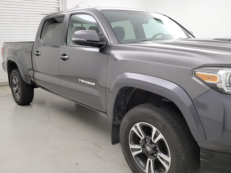 2017 Toyota Tacoma TRD Sport