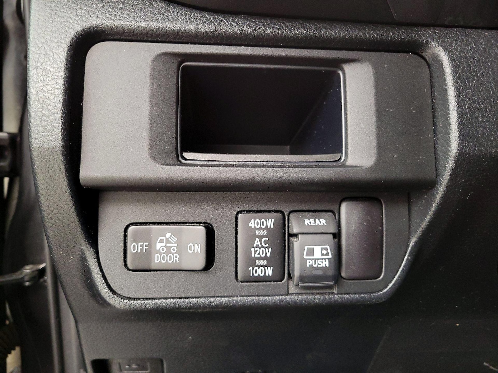 2017 Toyota Tacoma TRD Sport - Photo 12