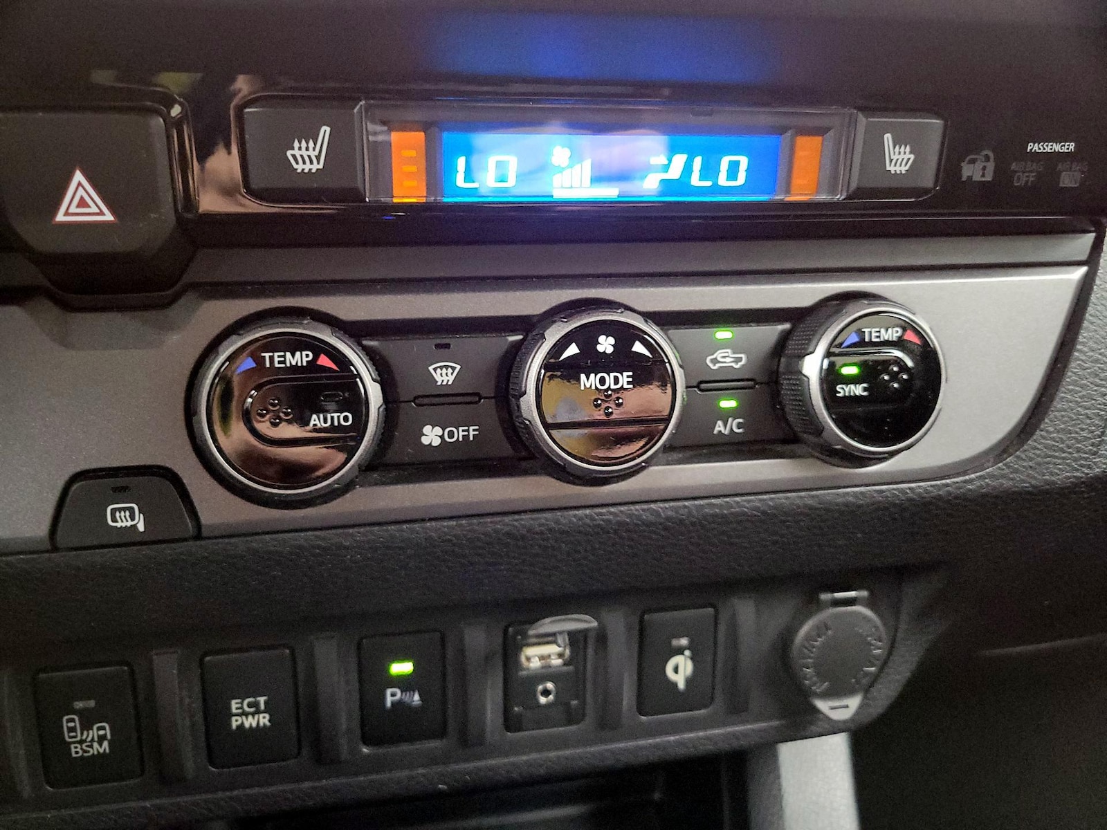 2017 Toyota Tacoma TRD Sport - Photo 16