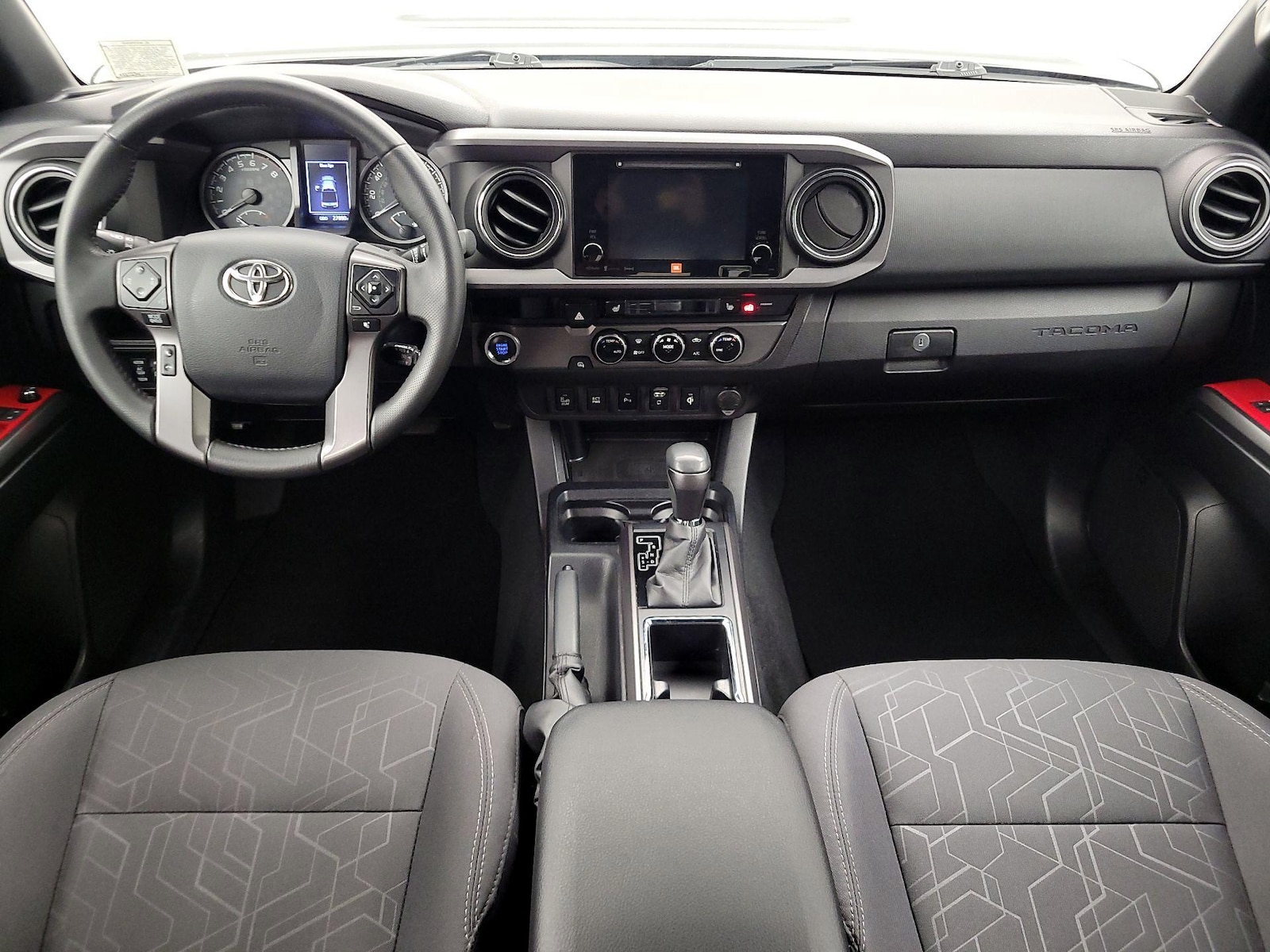2017 Toyota Tacoma TRD Sport - Photo 8