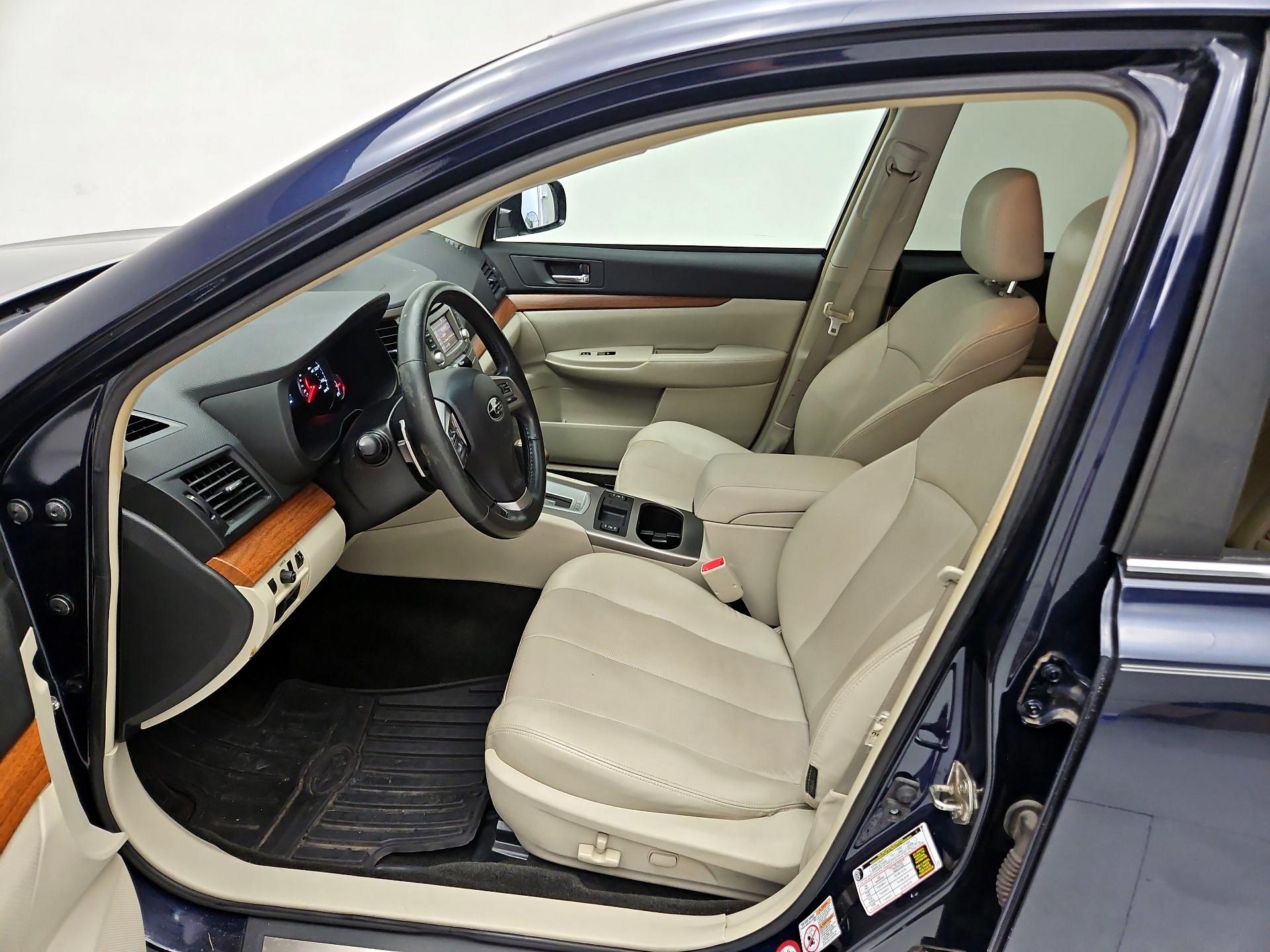 Thumbnail: 2014 Subaru Outback - 11
