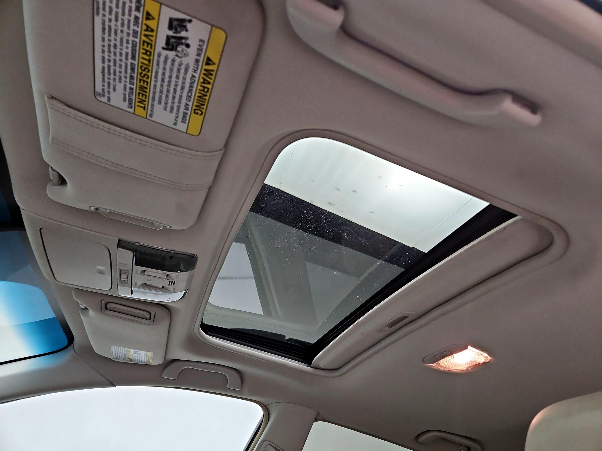 Thumbnail: 2014 Subaru Outback - 19