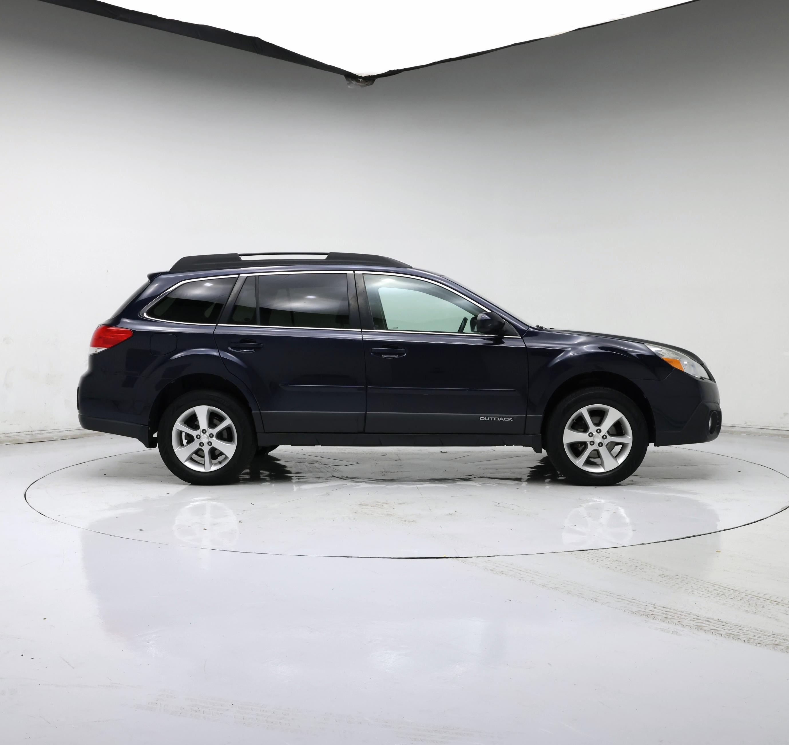 Thumbnail: 2014 Subaru Outback - 7