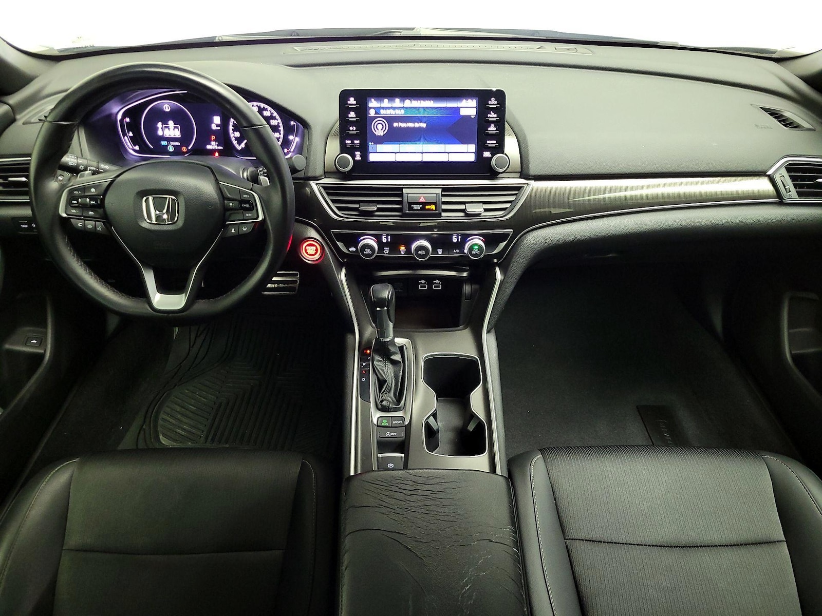 Apple CarPlay® & Android Auto™