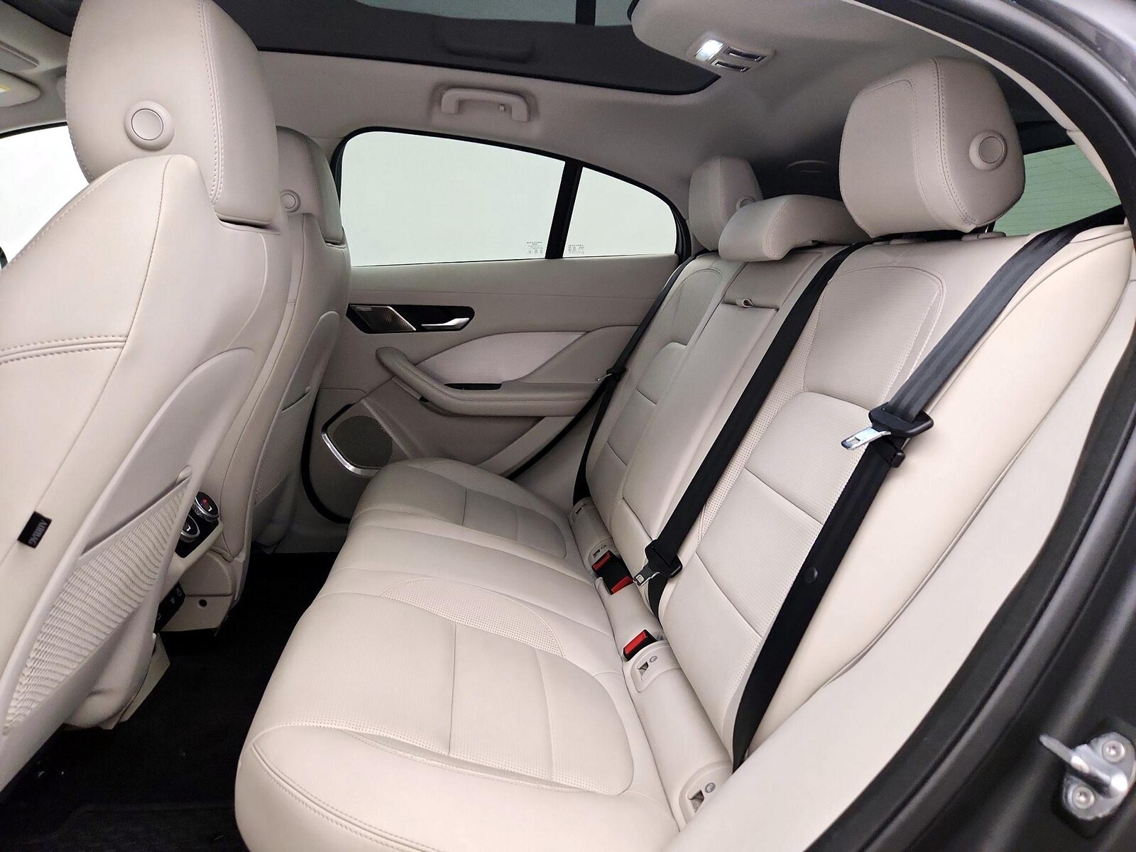 Rear Air Conditioning
