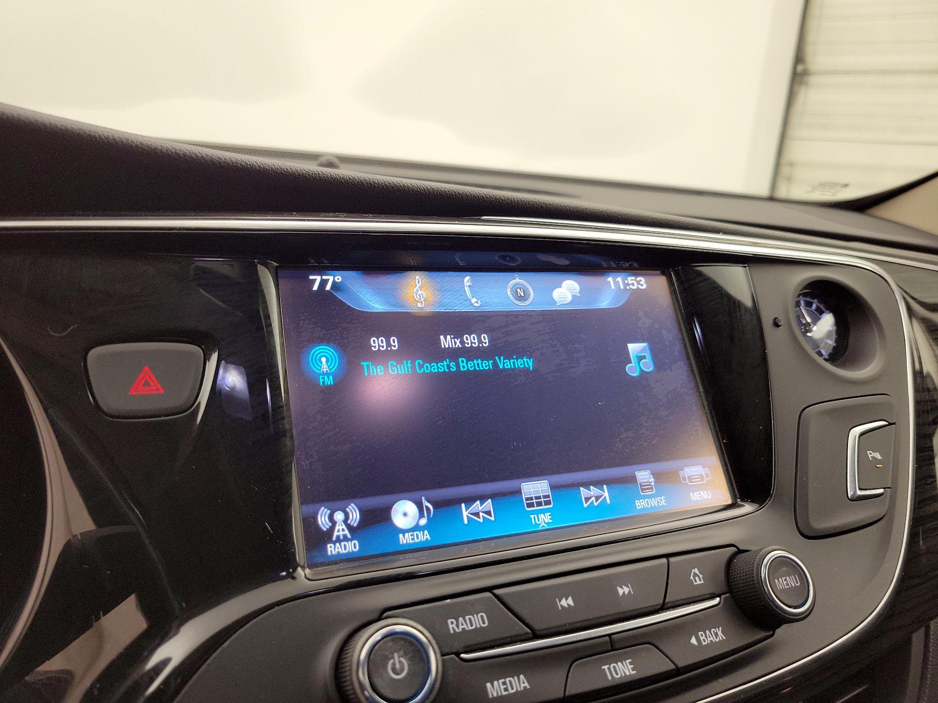 Thumbnail: 2017 Buick Envision - 15