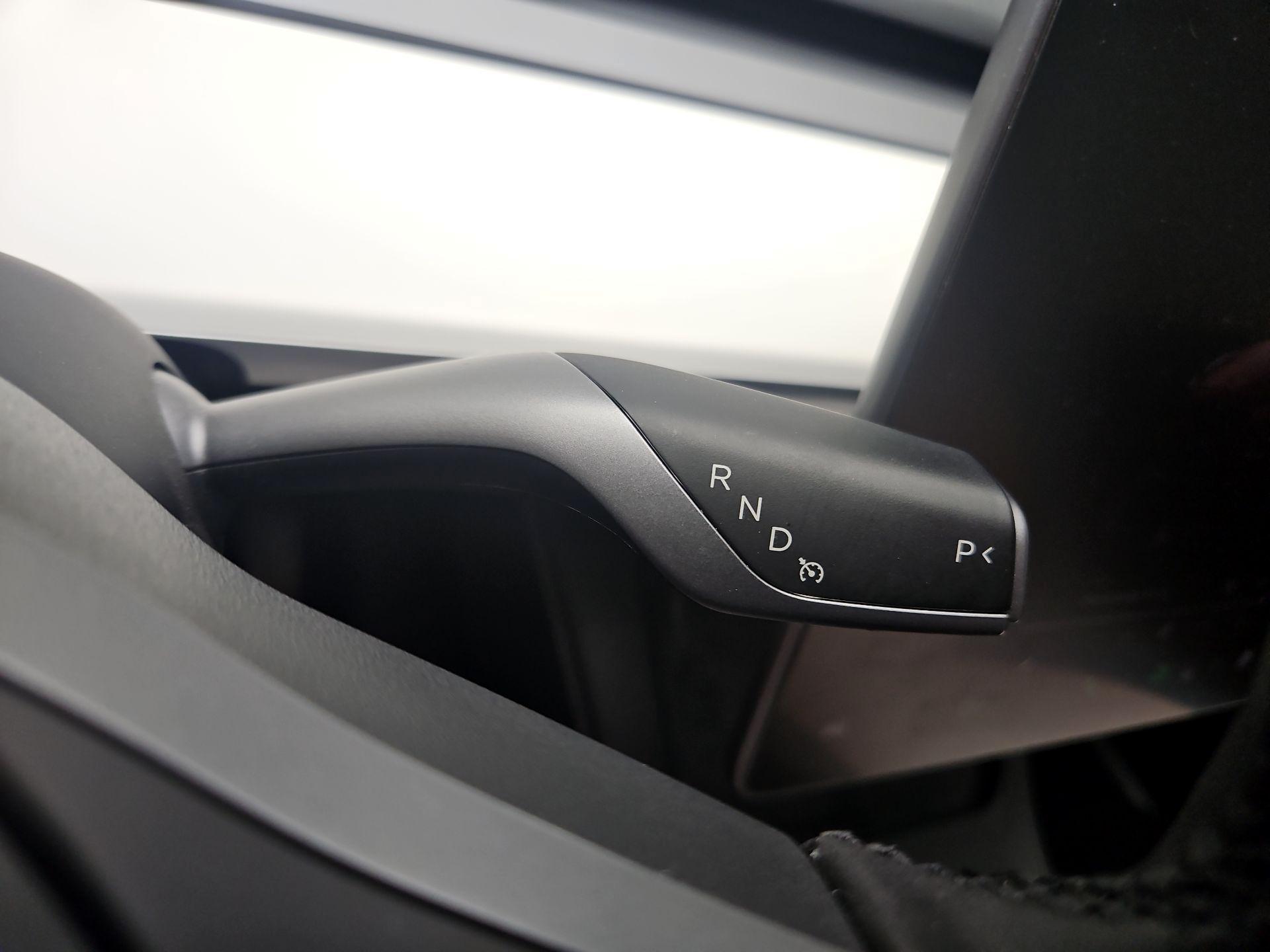 Thumbnail: 2023 Tesla Model Y - 17