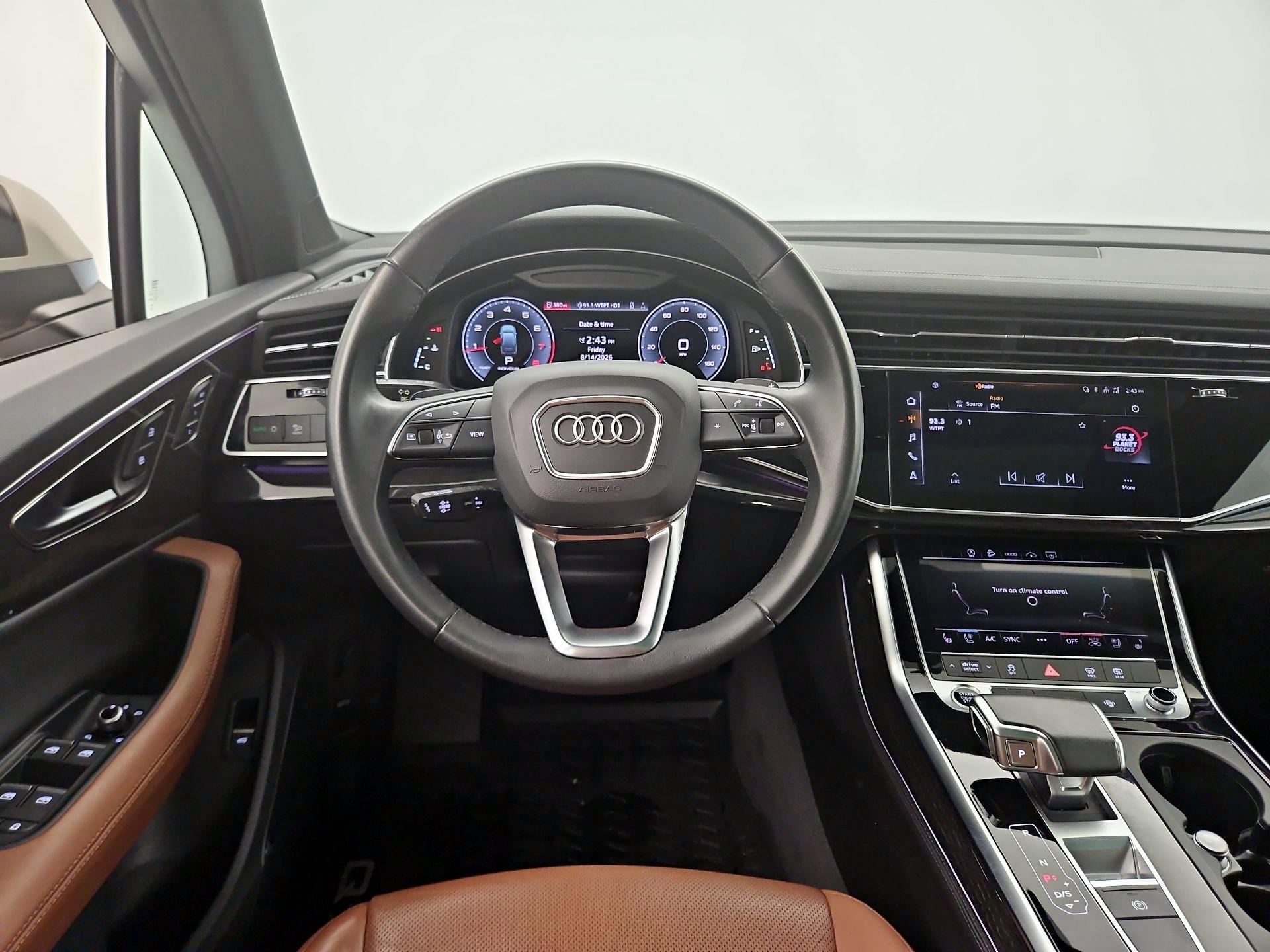Thumbnail: 2023 Audi Q7 - 10