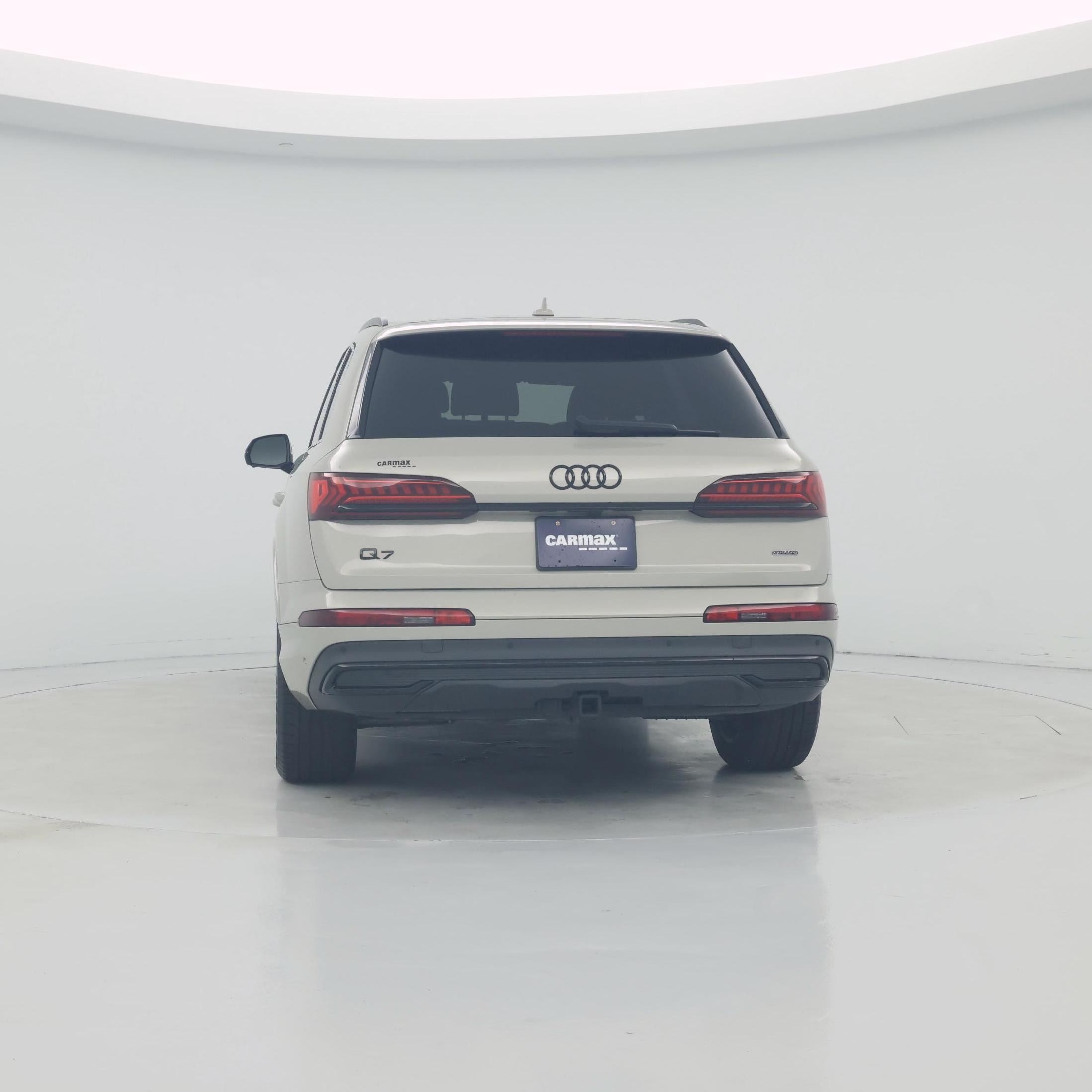 Thumbnail: 2023 Audi Q7 - 6