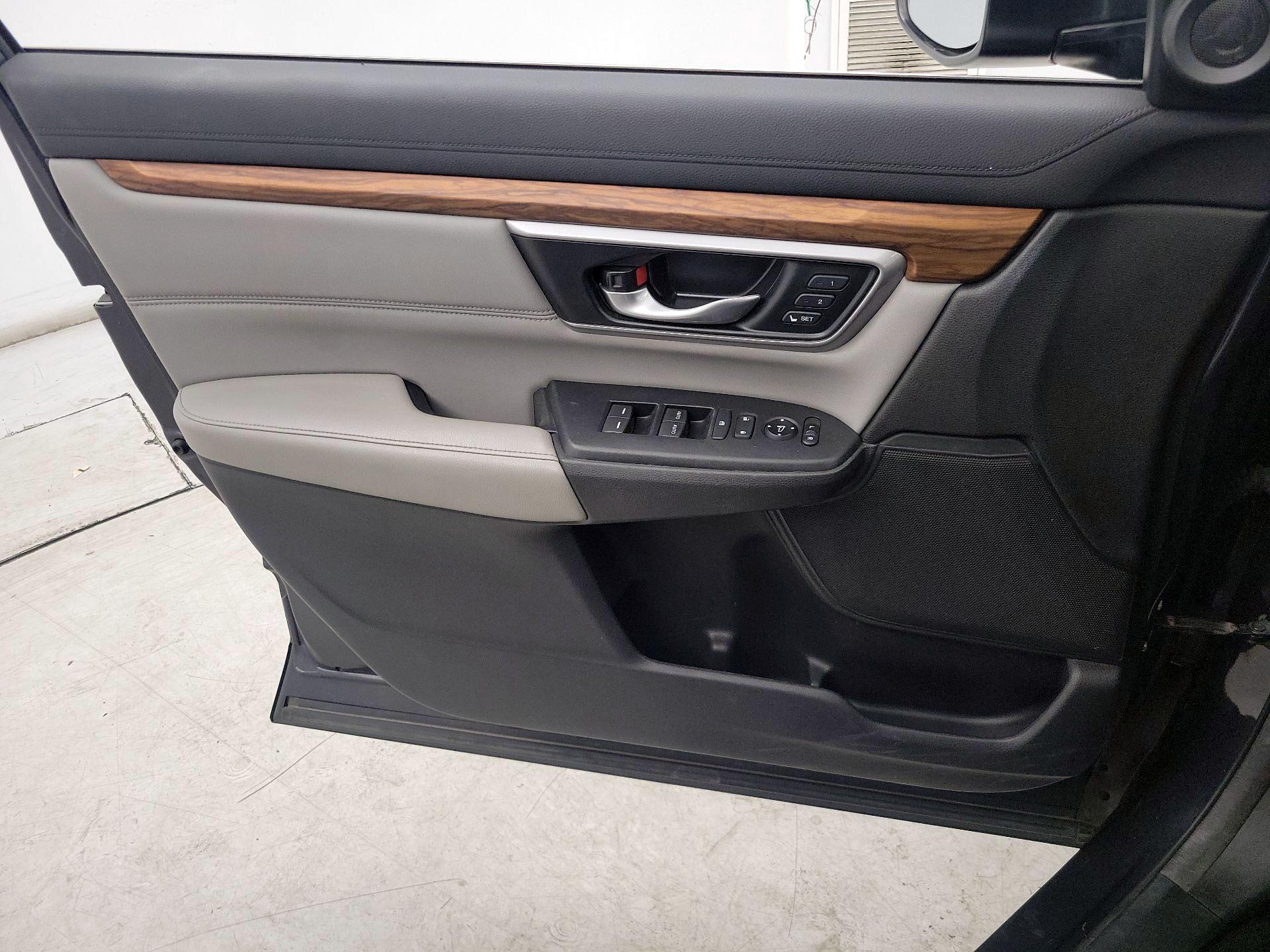 Thumbnail: 2018 Honda CR-V - 12