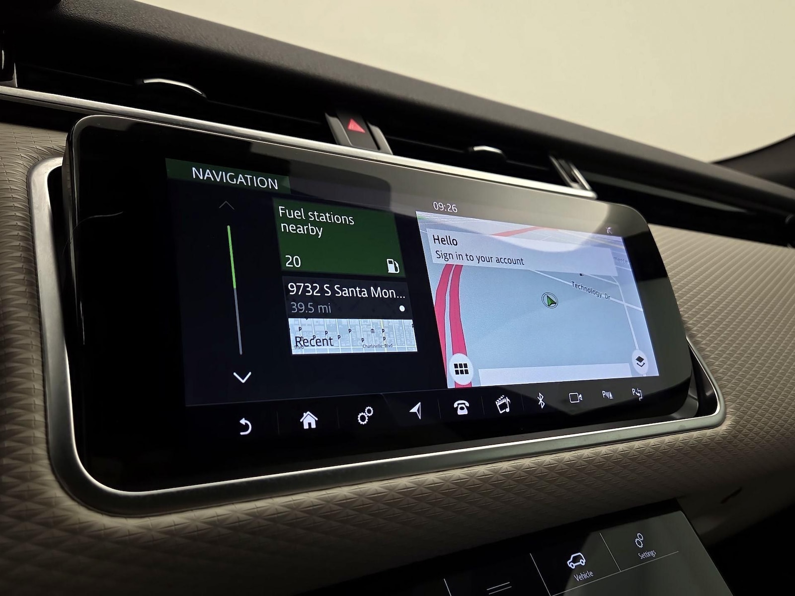 2019 Land Rover Range Rover Velar SE - Photo 14