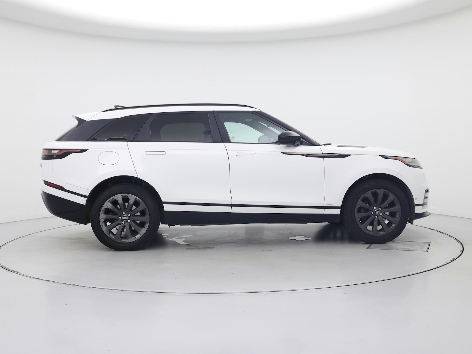 2019 Land Rover Range Rover Velar SE - Photo 8