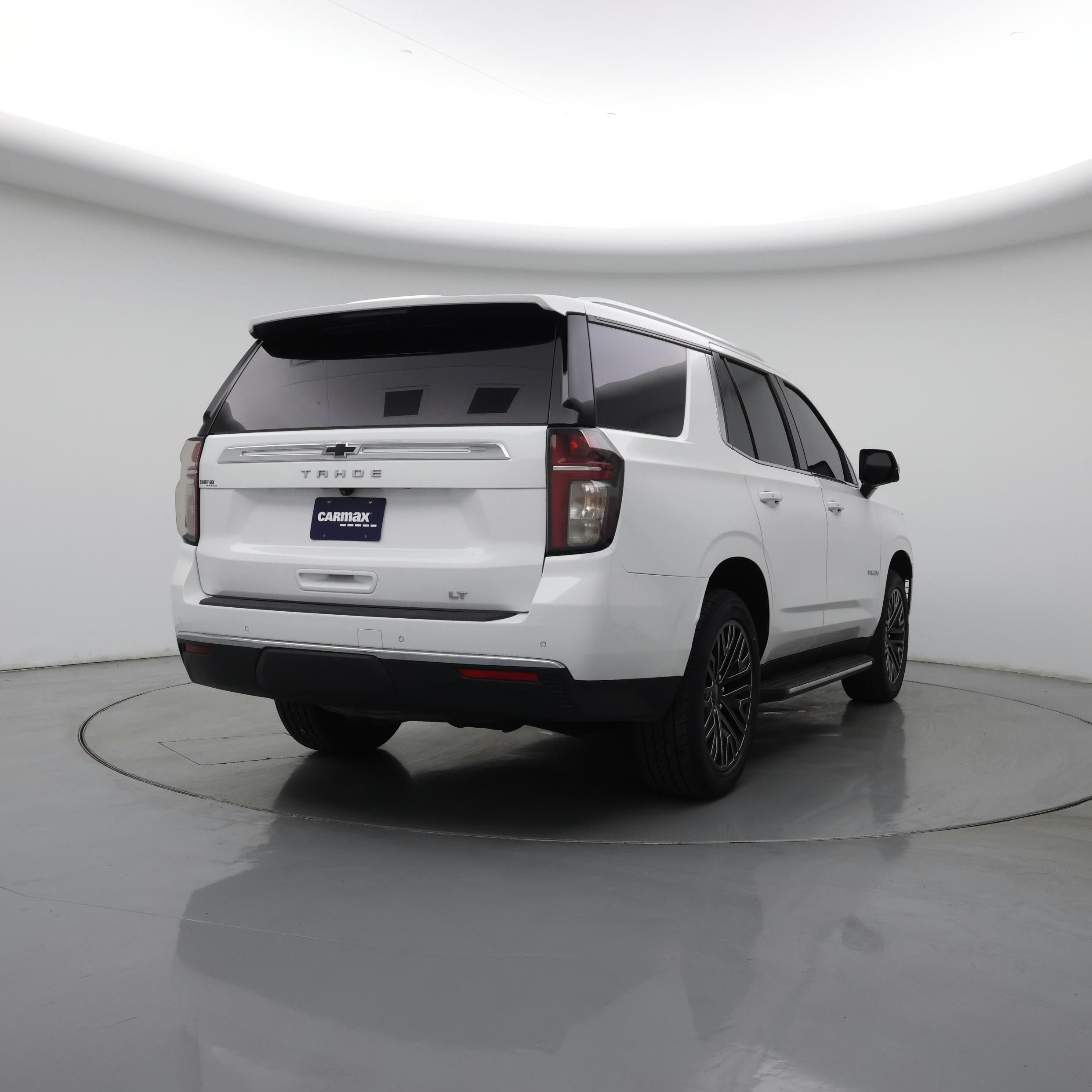 Thumbnail: 2022 Chevrolet Tahoe - 8