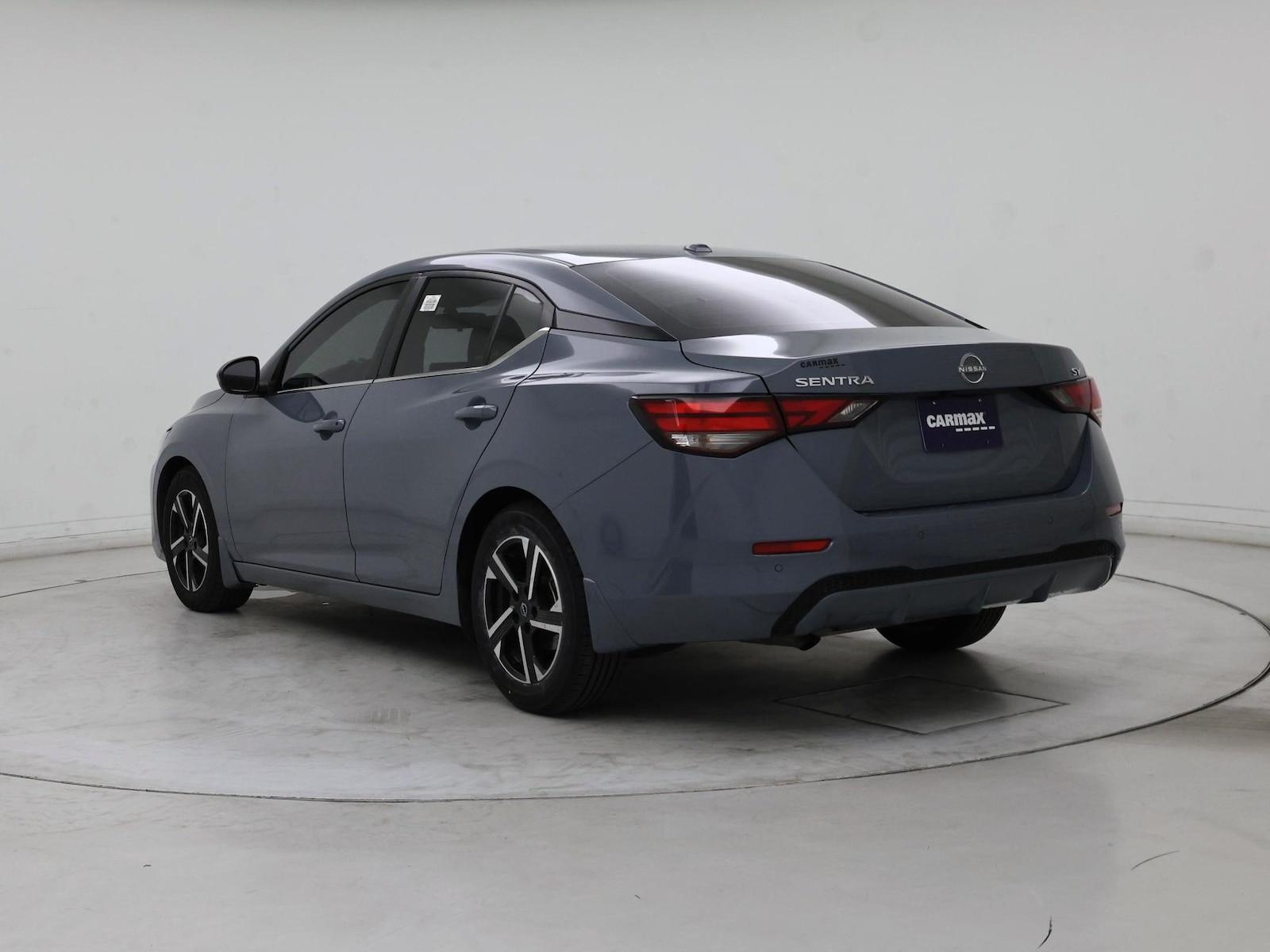 2024 Nissan Sentra SV - Photo 3