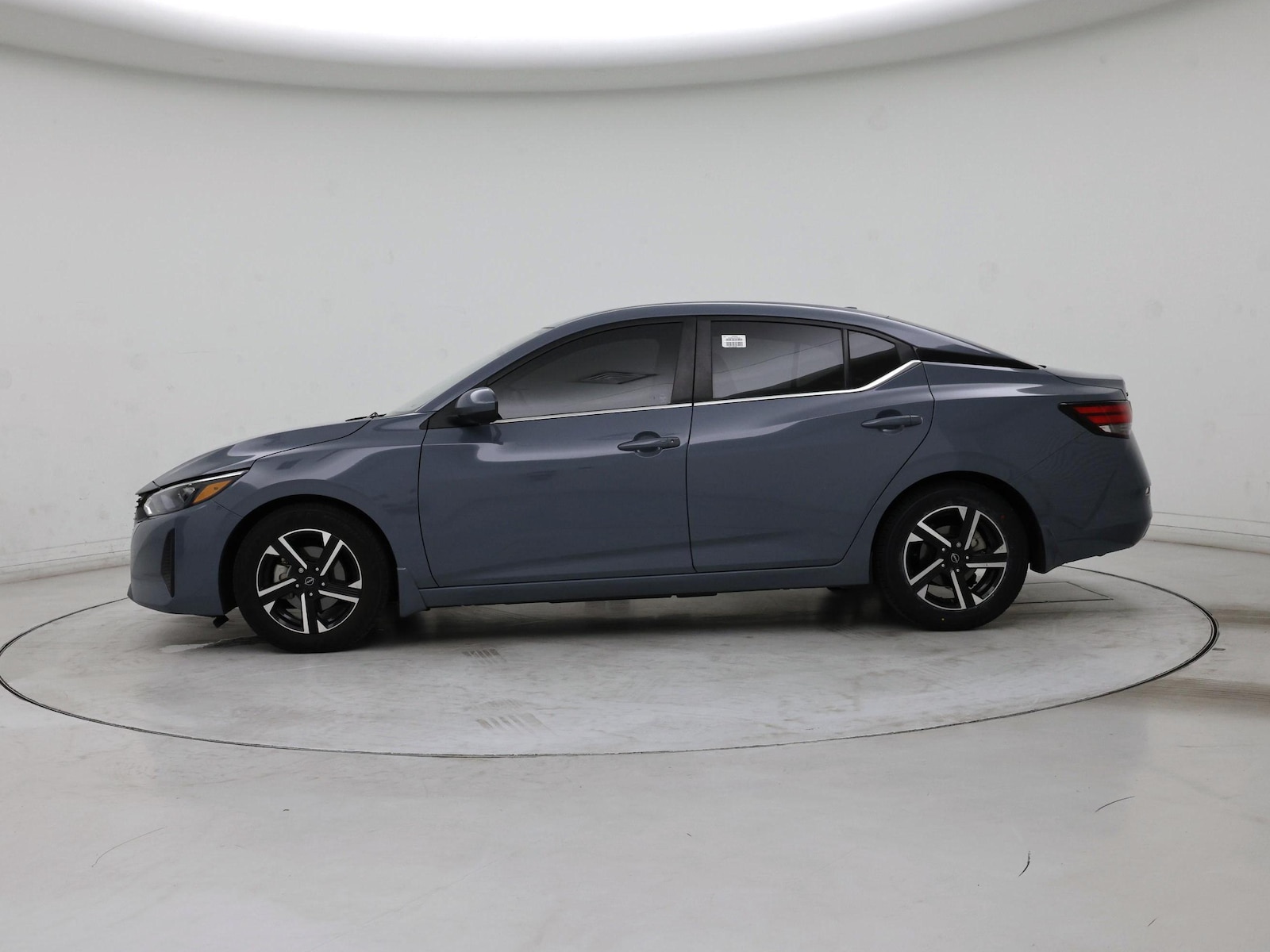 2024 Nissan Sentra SV - Photo 4