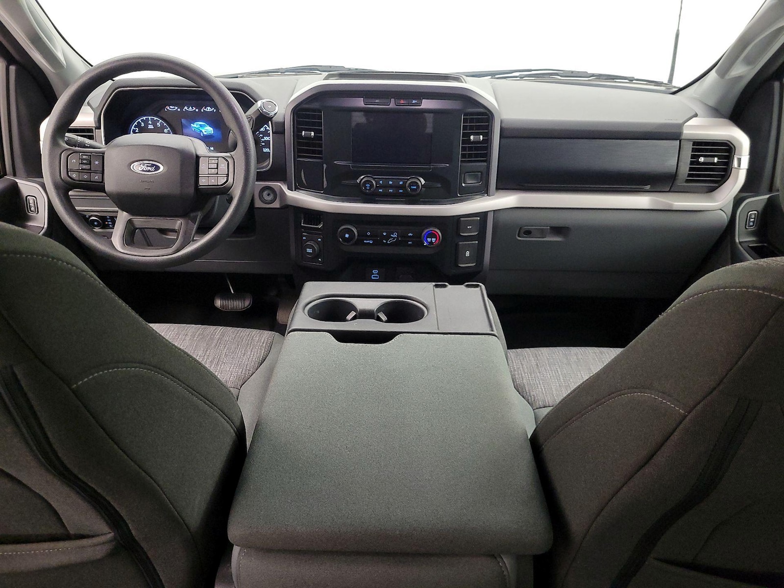 2023 Ford F-150 XLT - Photo 10