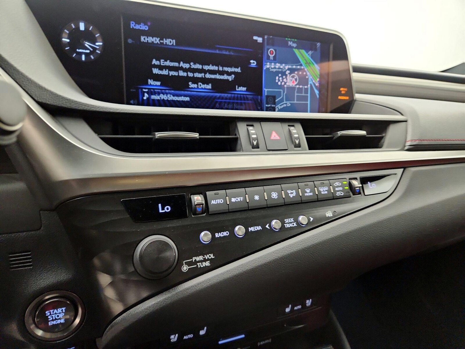 2019 Lexus ES F SPORT - Photo 17