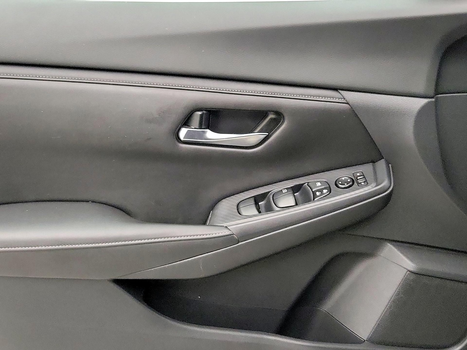 2022 Nissan Sentra SV - Photo 13