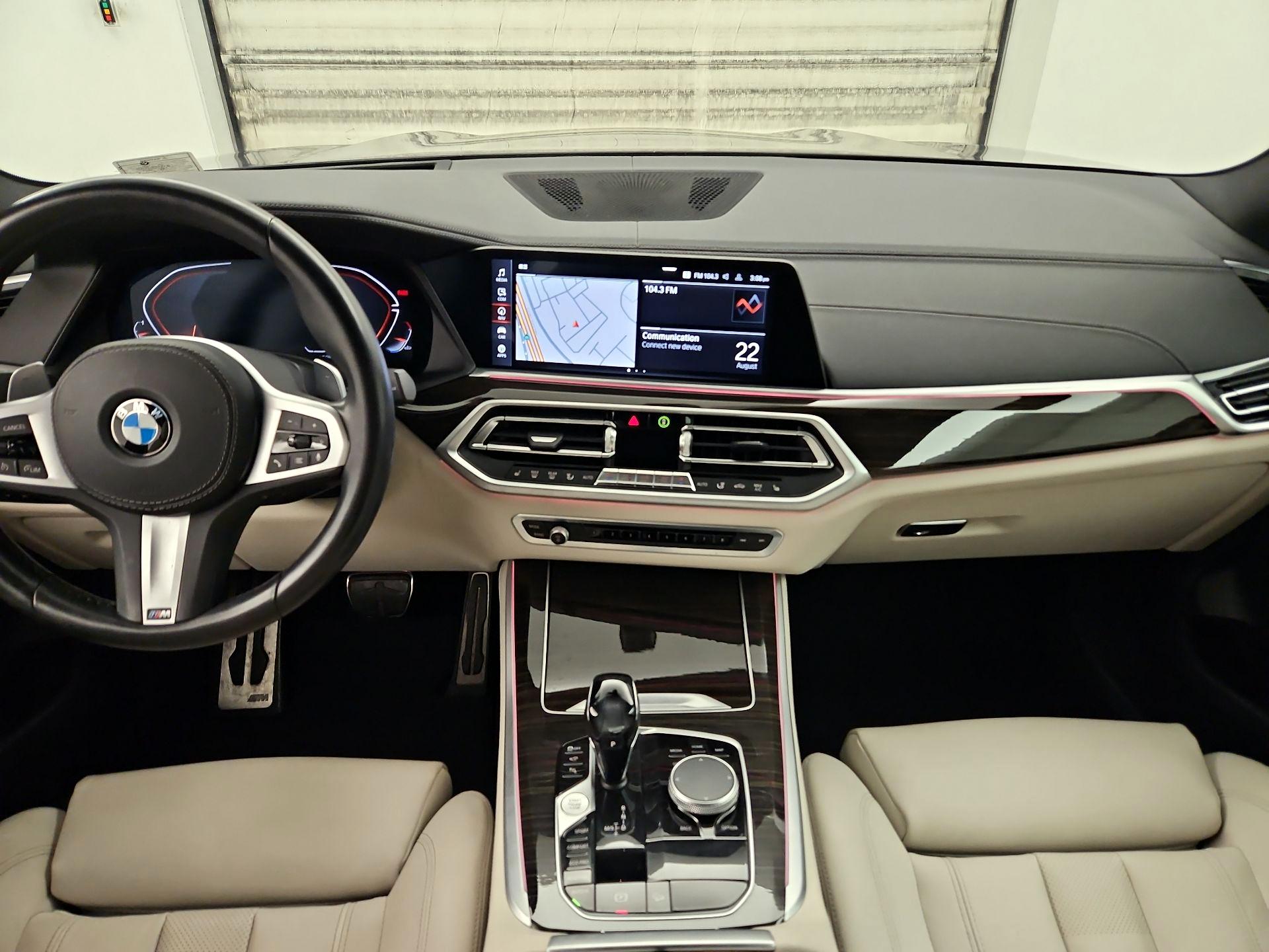Thumbnail: 2021 BMW X5 - 10