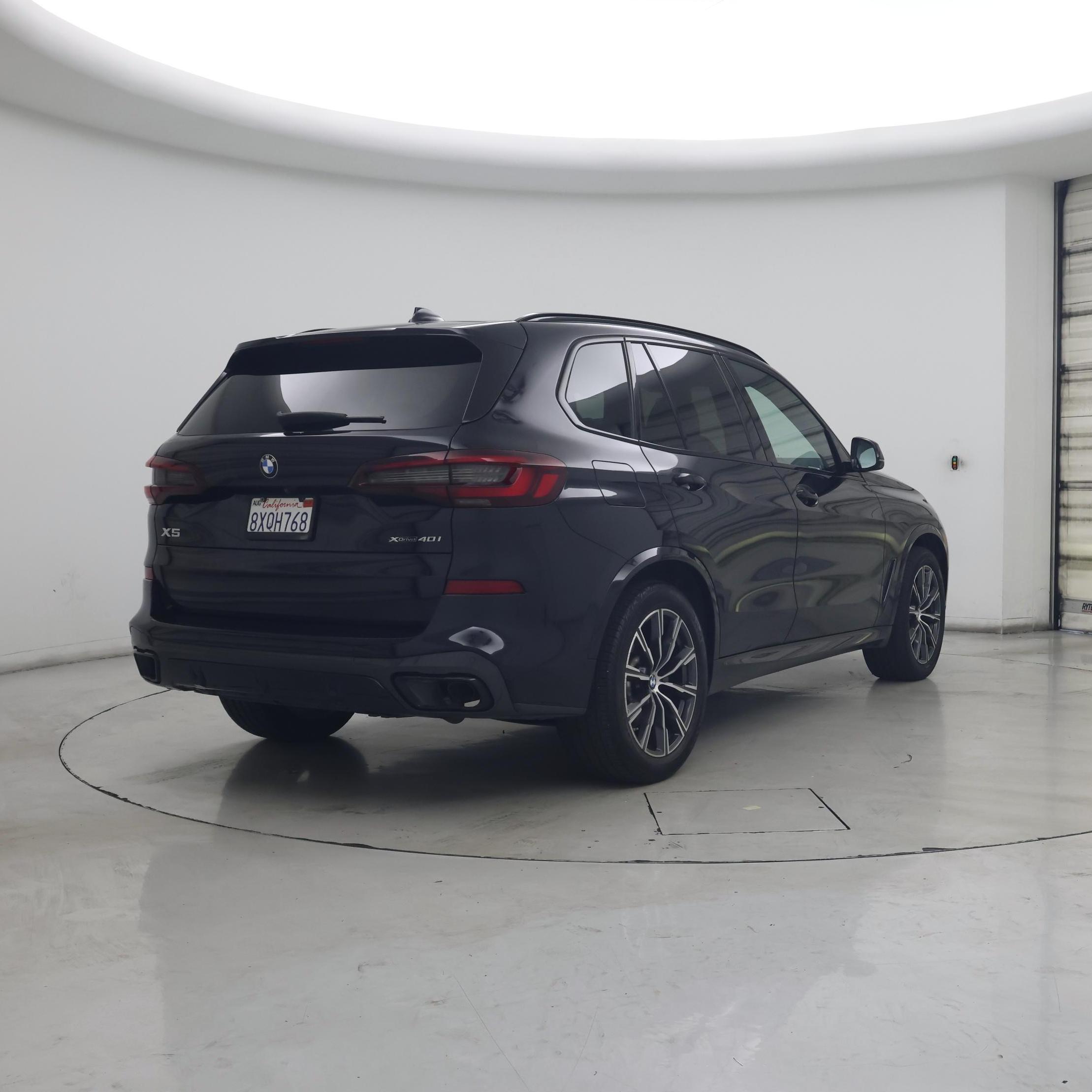 Thumbnail: 2021 BMW X5 - 8