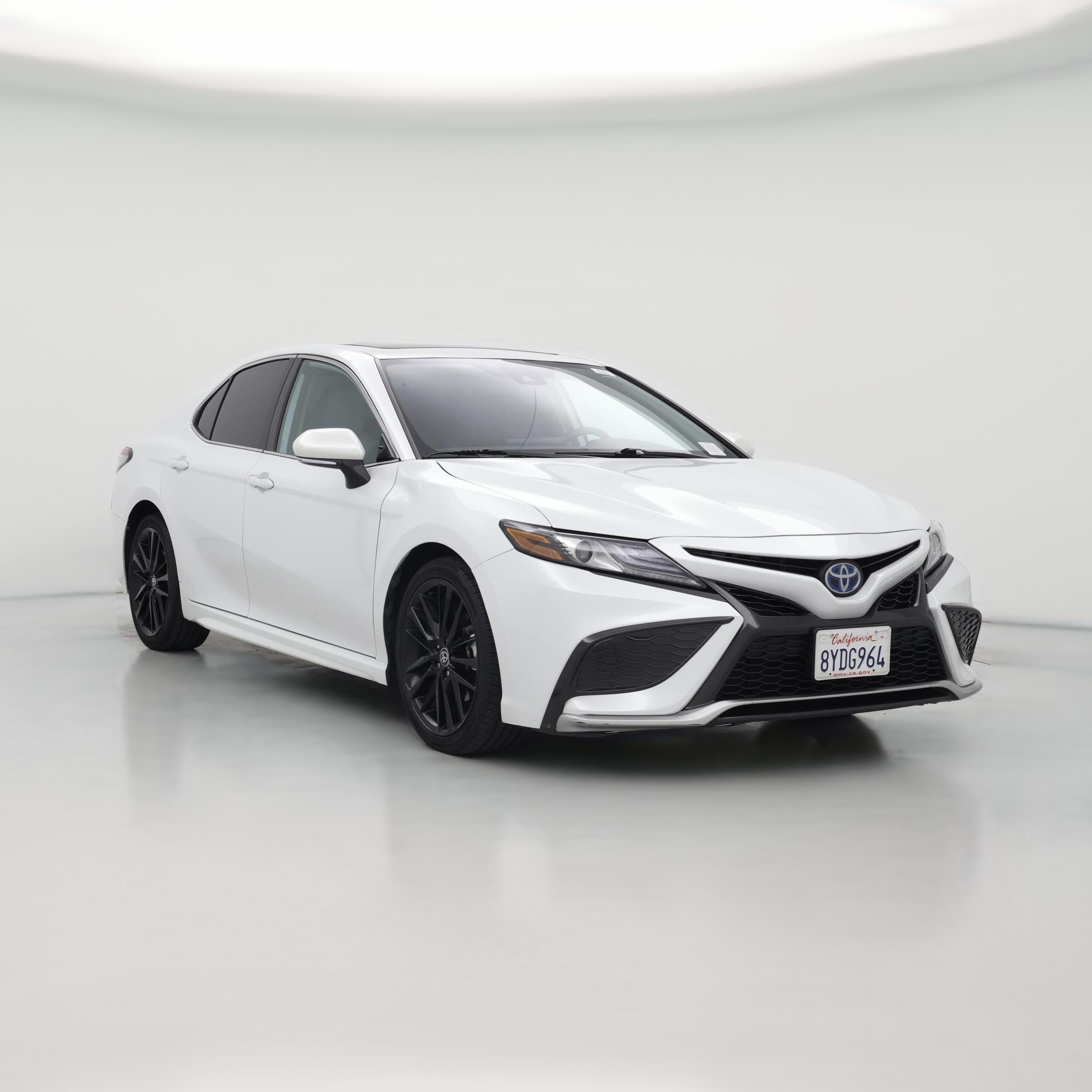 Thumbnail: 2022 Toyota Camry - 1