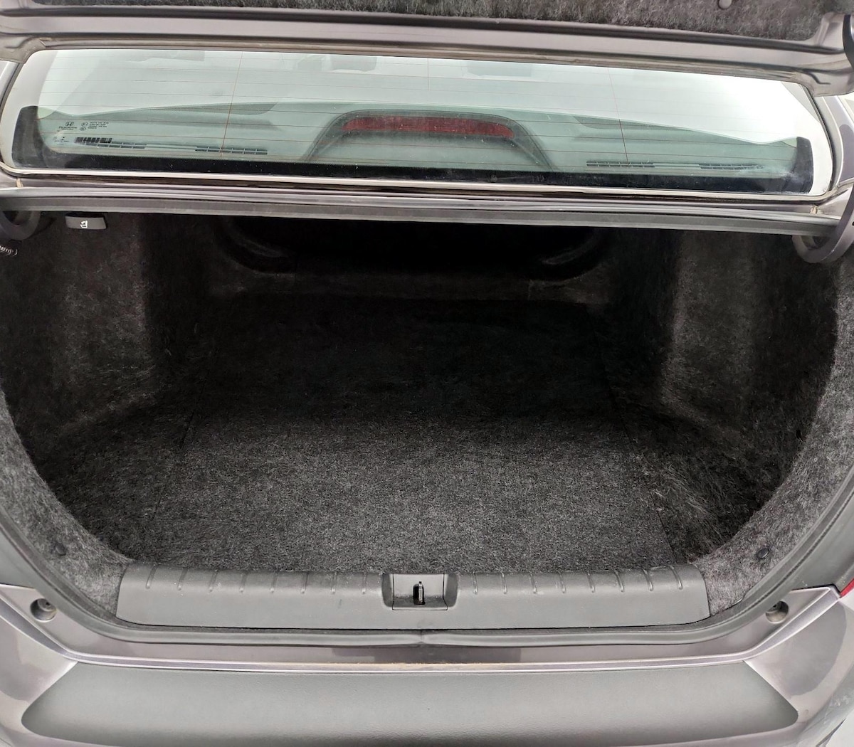 Trunk/Cargo (Seats Up)