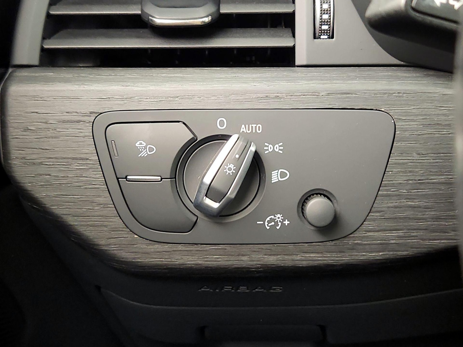 2020 Audi A4 Premium Plus - Photo 14