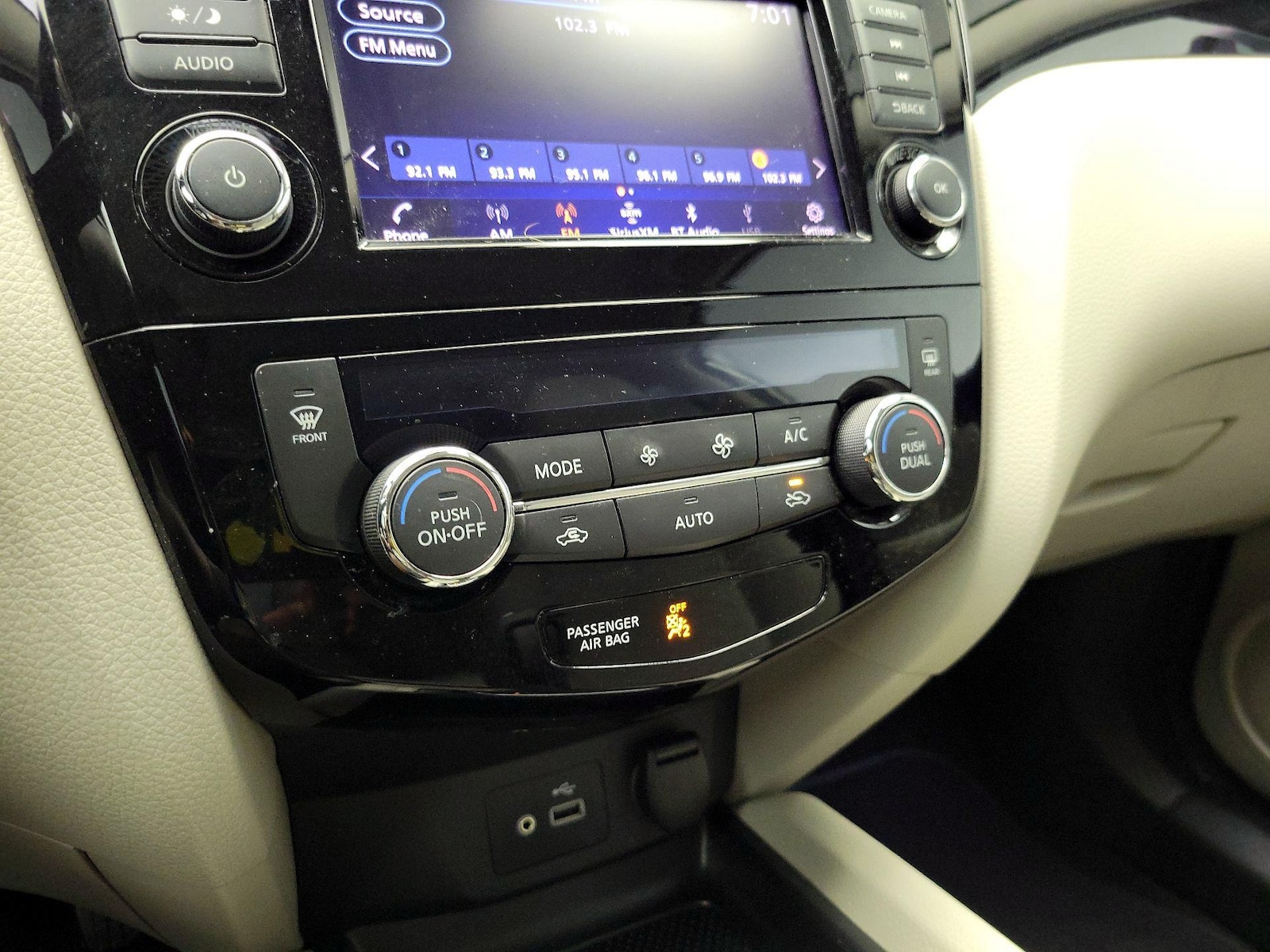 2020 Nissan Rogue Sport SV - Photo 17