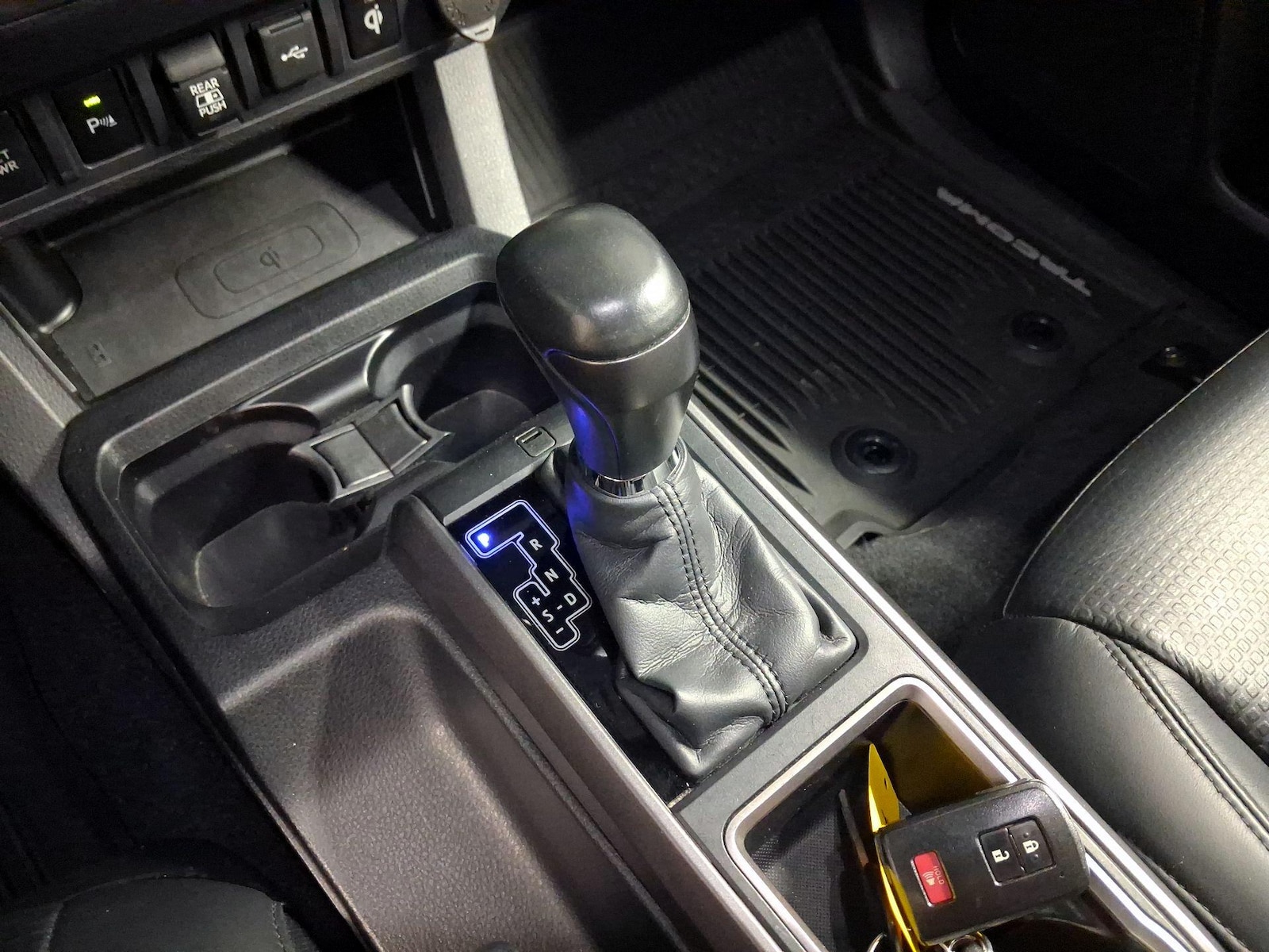 2020 Toyota Tacoma TRD Sport - Photo 14