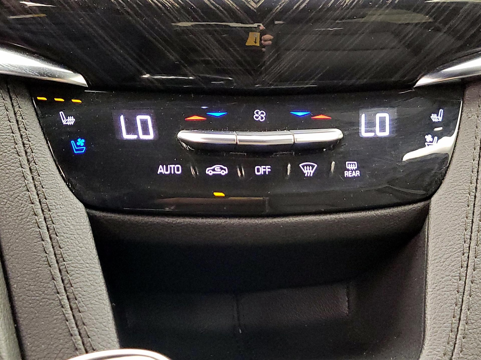 2023 Cadillac XT6 Premium Luxury - Photo 17