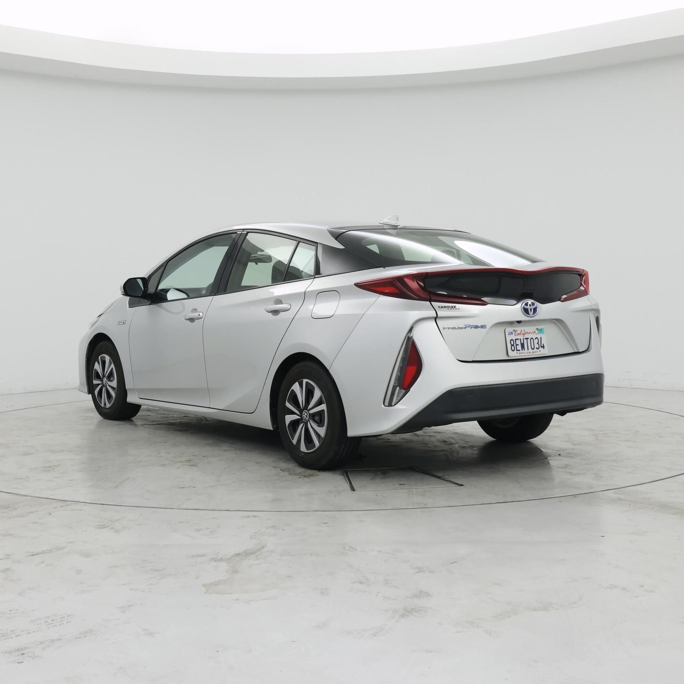 Thumbnail: 2018 Toyota Prius Prime - 2