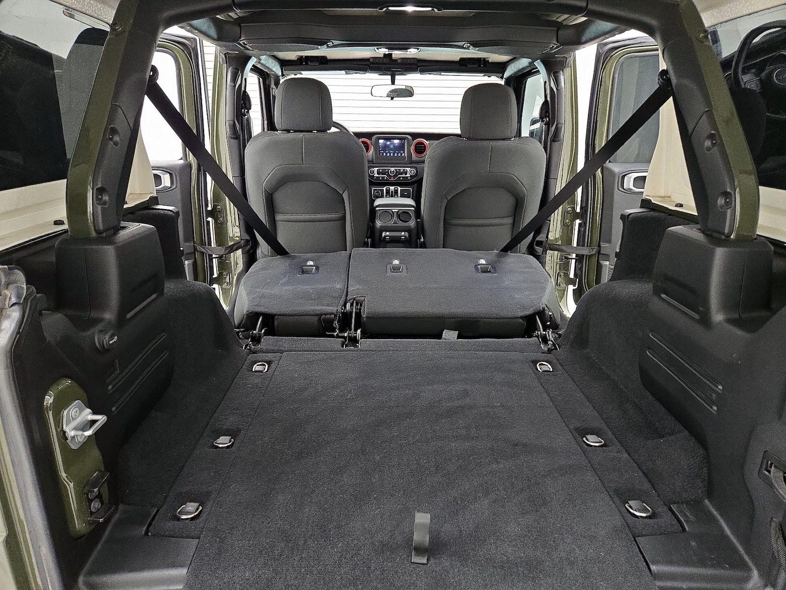 2021 Jeep Wrangler Unlimited Willys - Photo 22