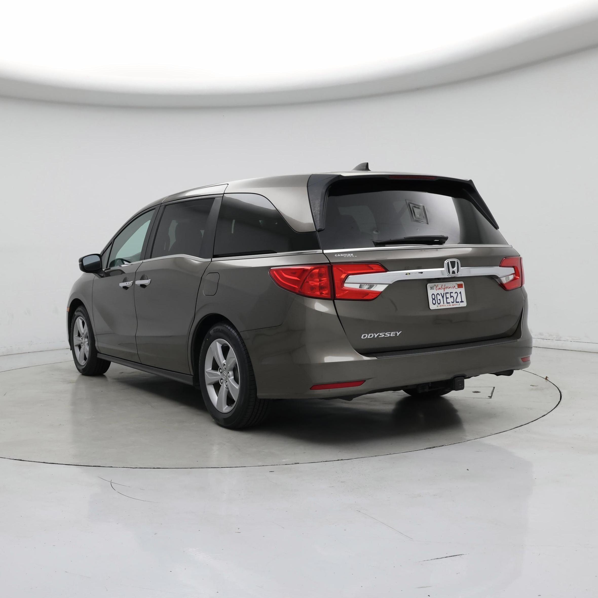 Thumbnail: 2019 Honda Odyssey - 2