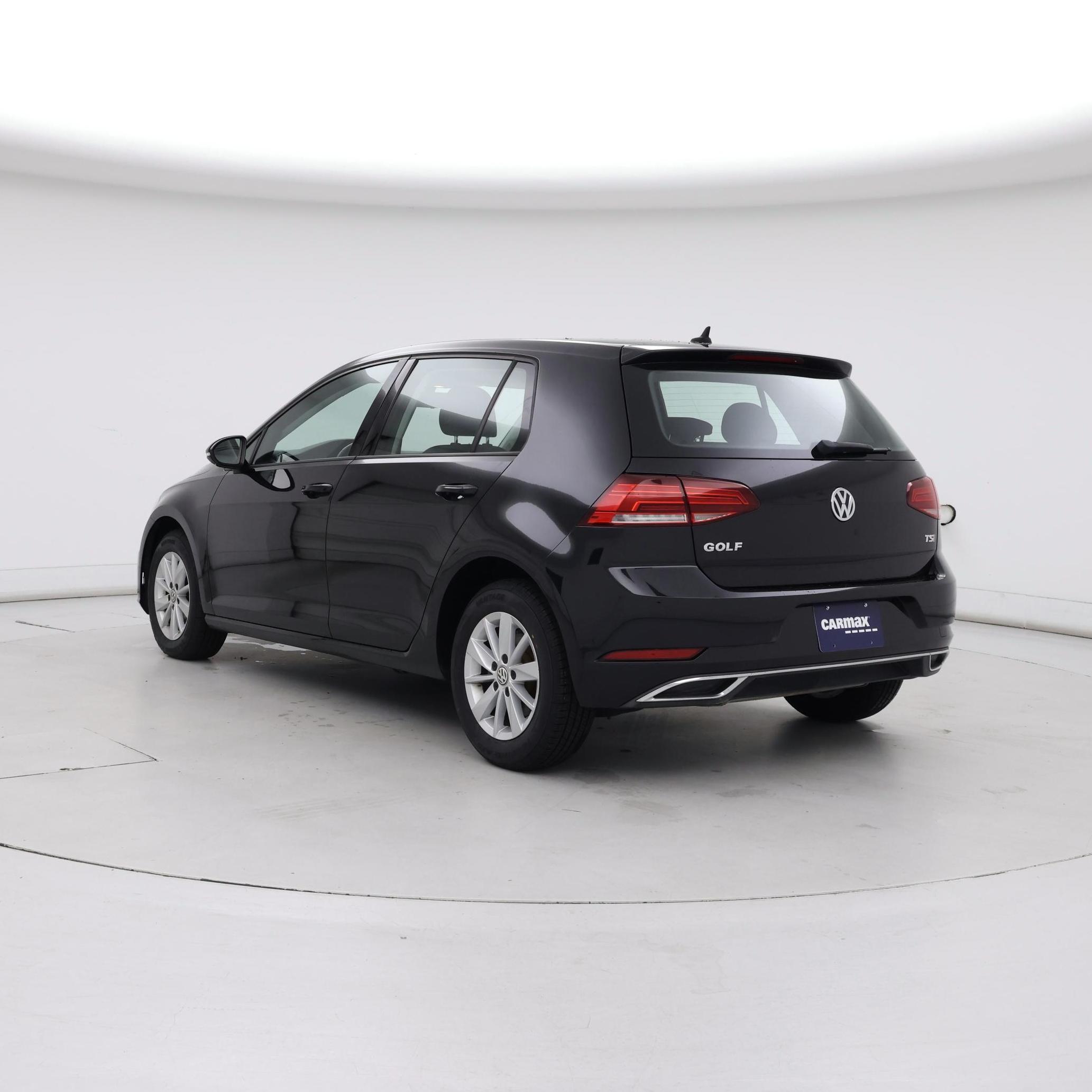 Thumbnail: 2018 Volkswagen Golf - 2