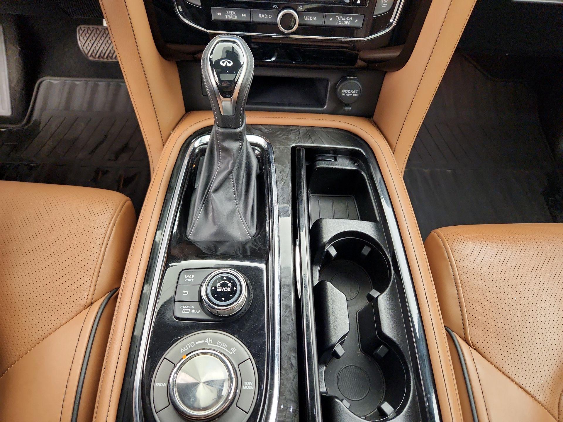 Thumbnail: 2021 INFINITI QX80 - 18