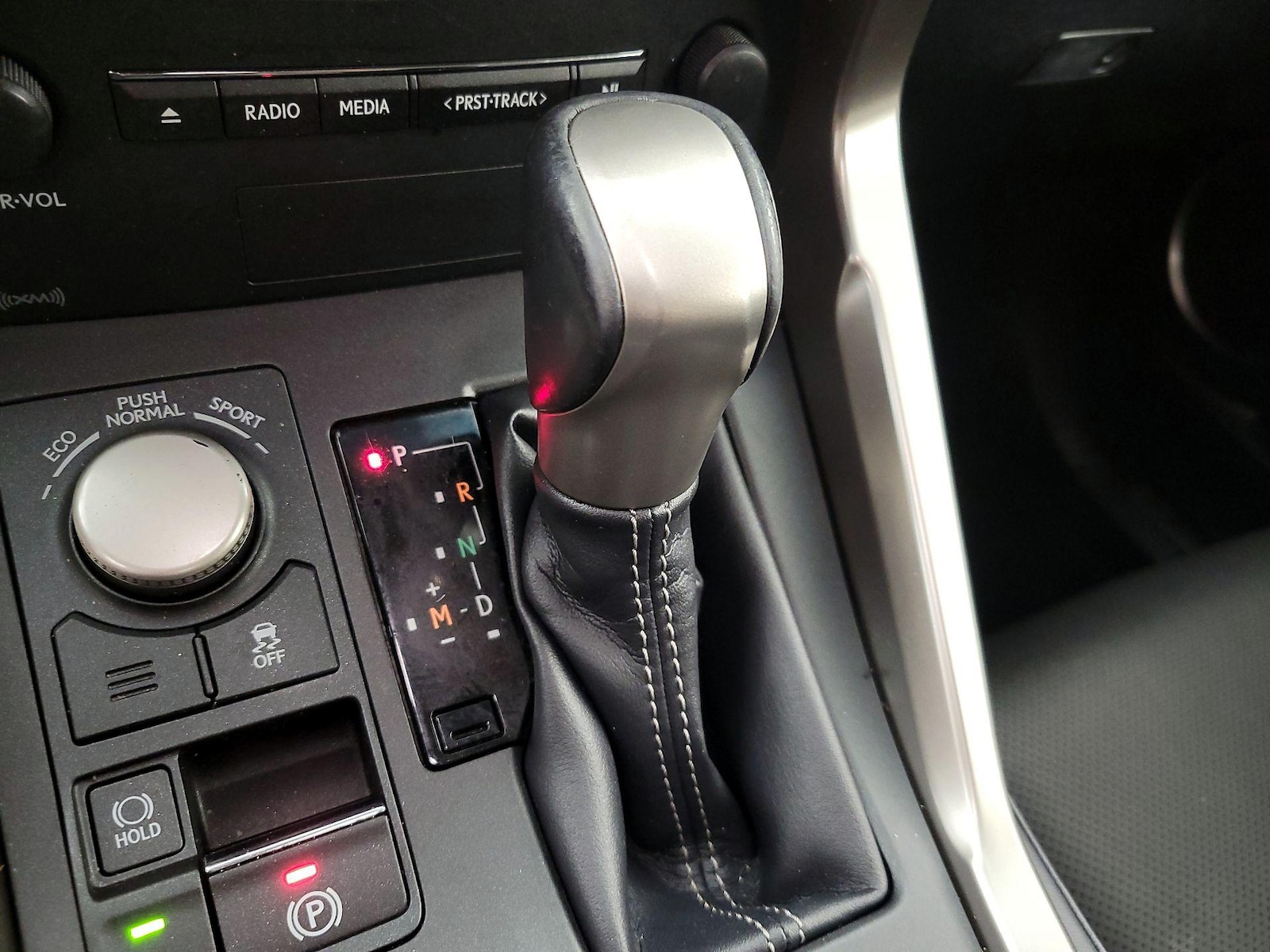 2016 Lexus NX 200t - Photo 18