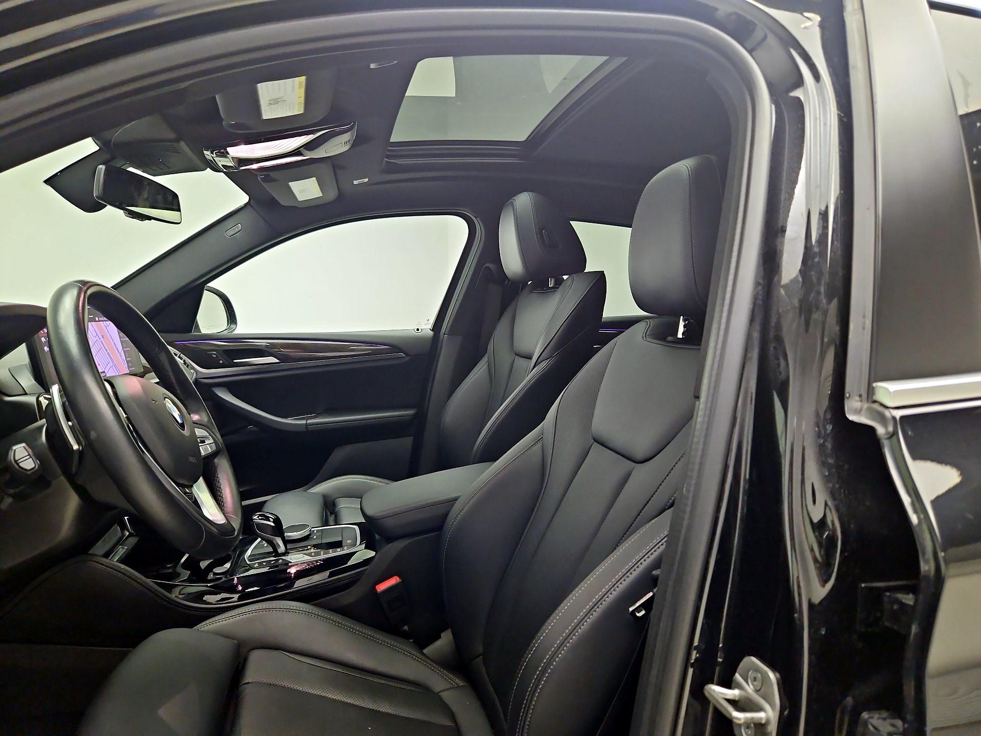 Thumbnail: 2022 BMW X4 - 20