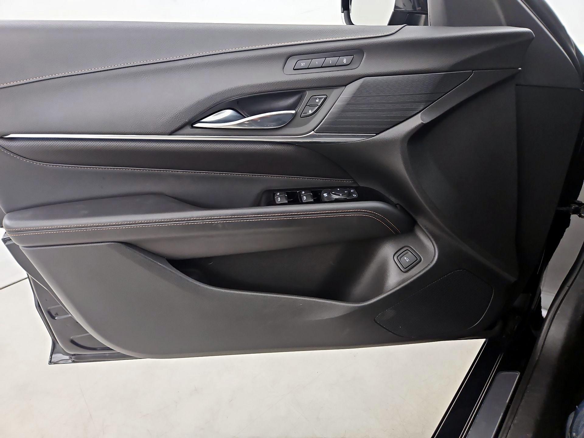 Thumbnail: 2021 Cadillac CT4 - 12