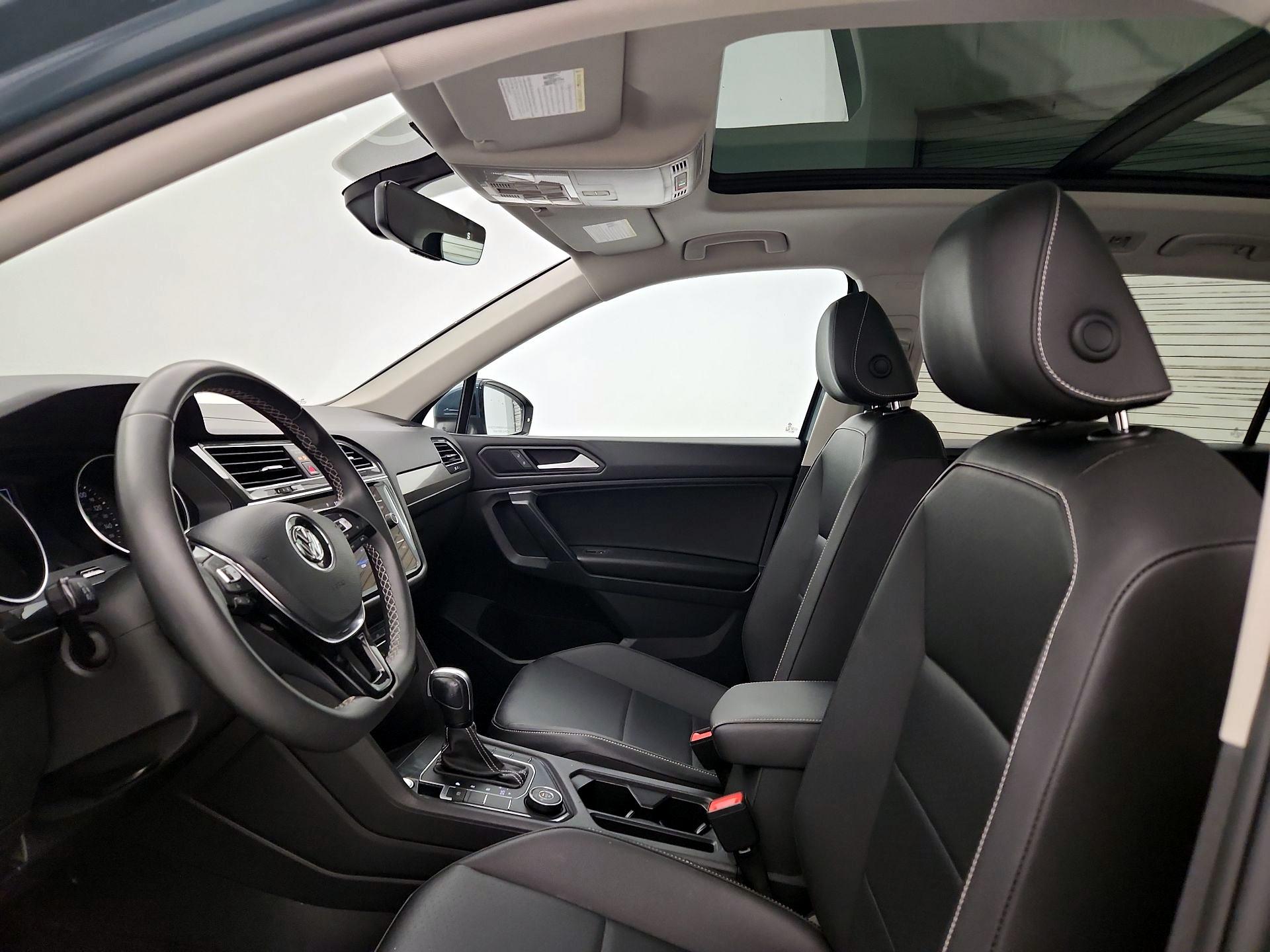 Thumbnail: 2021 Volkswagen Tiguan - 19