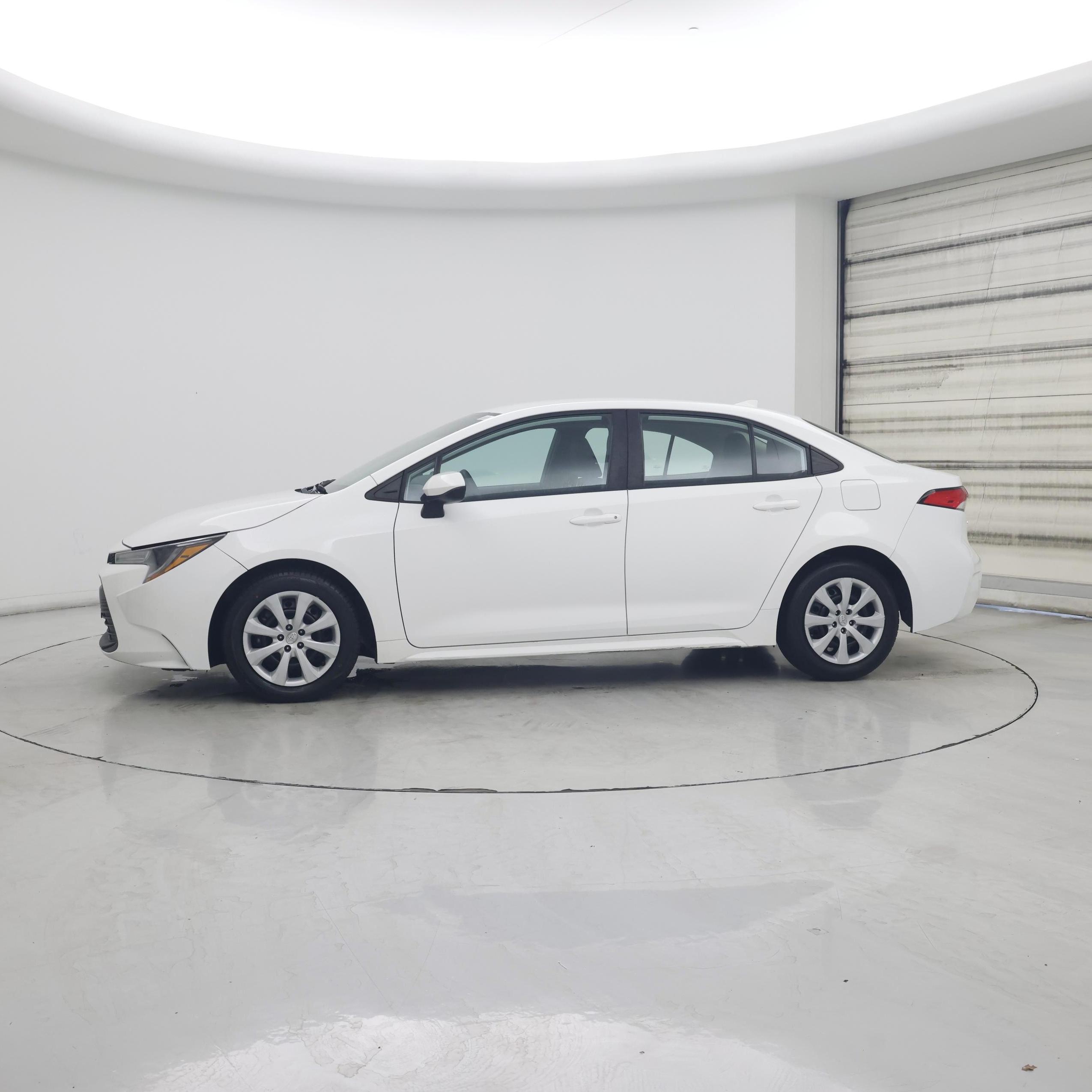 Thumbnail: 2023 Toyota Corolla - 3