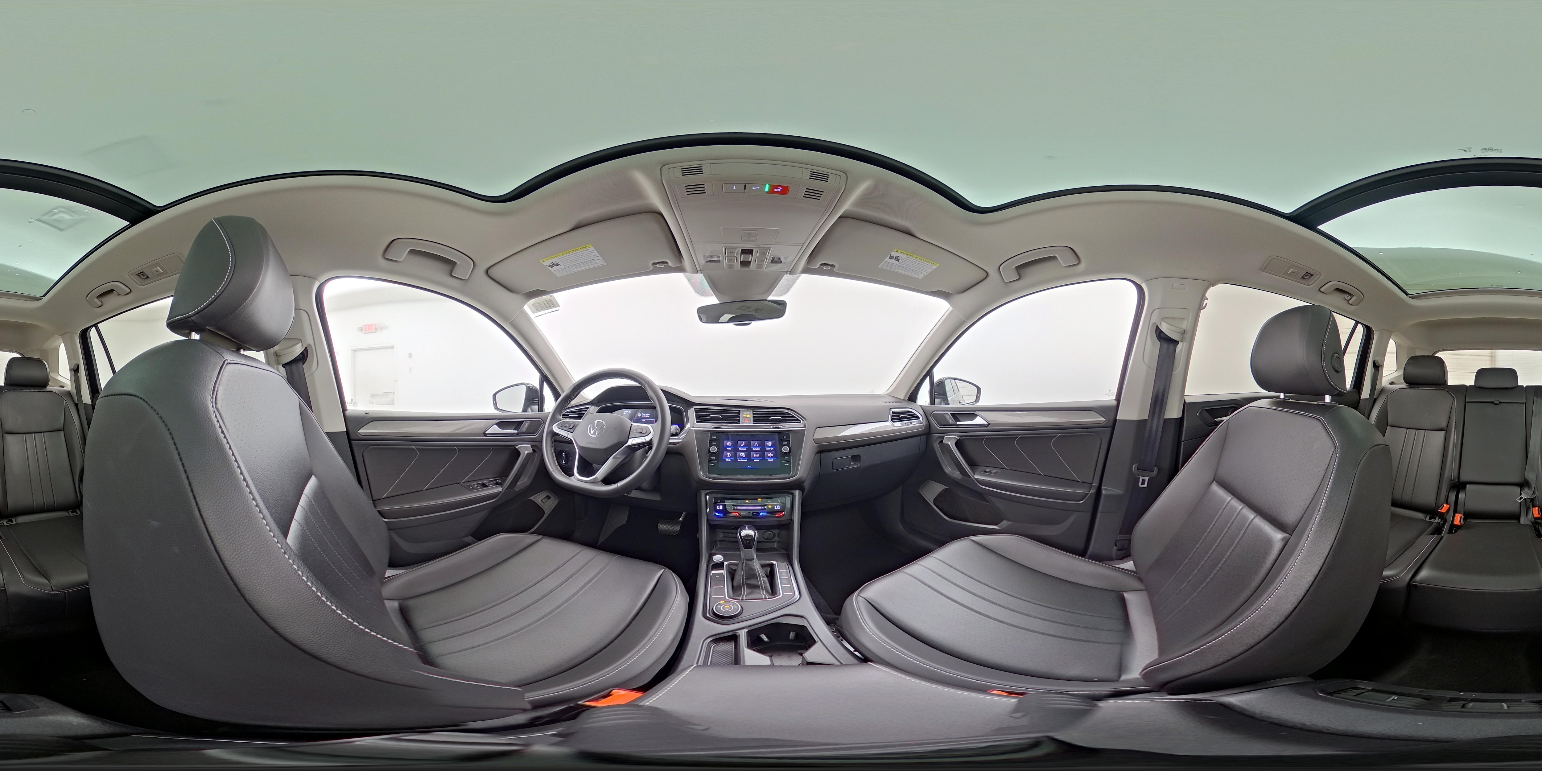 2024 Volkswagen Tiguan SE - Photo 25