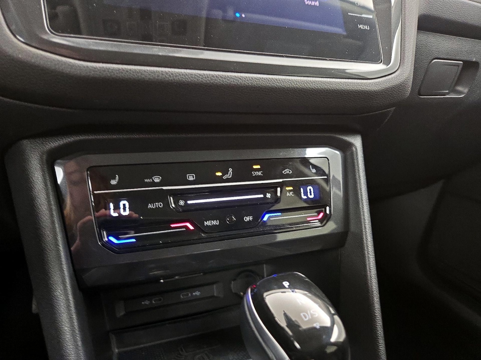 2024 Volkswagen Tiguan SE - Photo 17